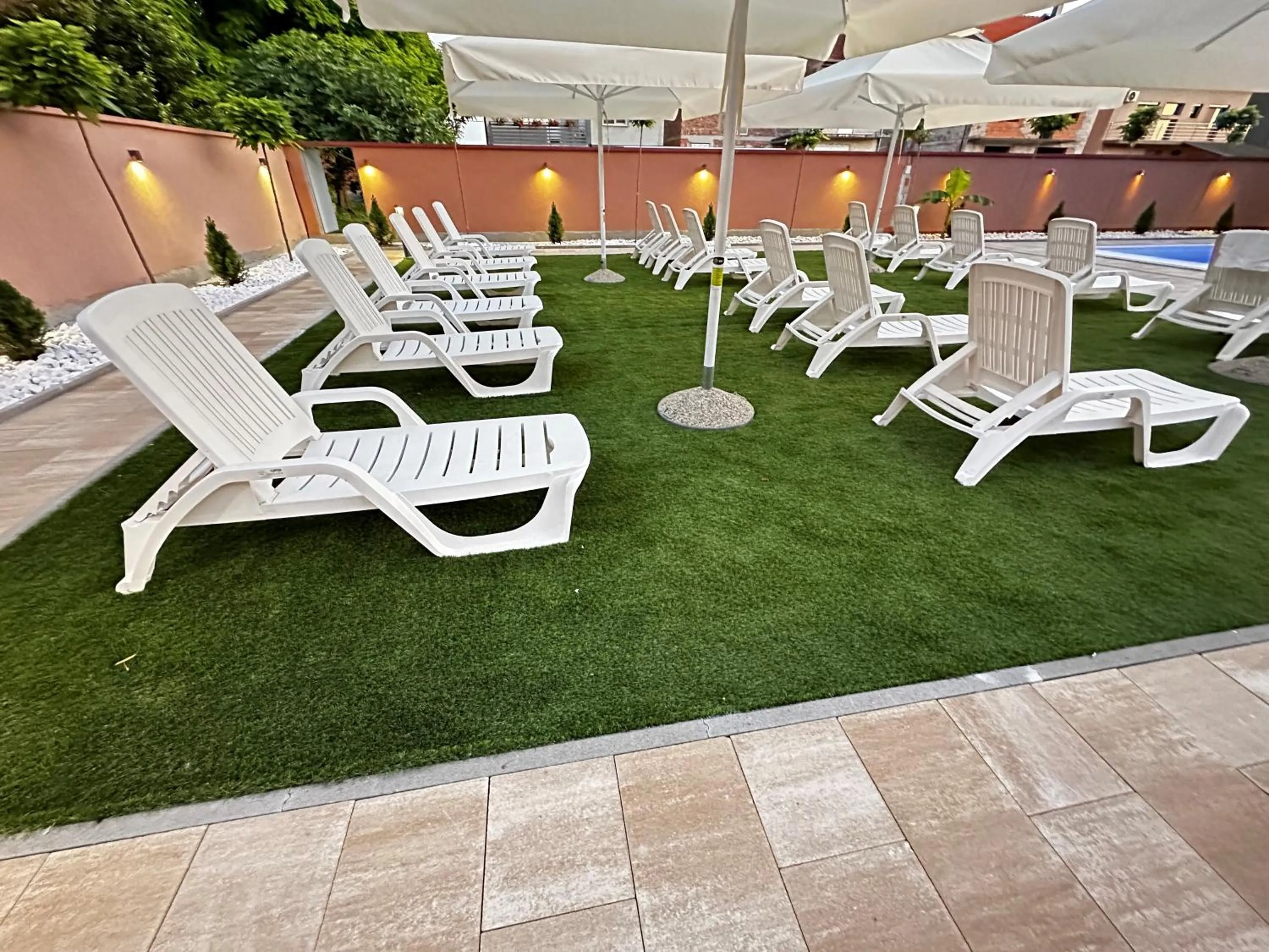 sunbed in Villa Biser Dunava