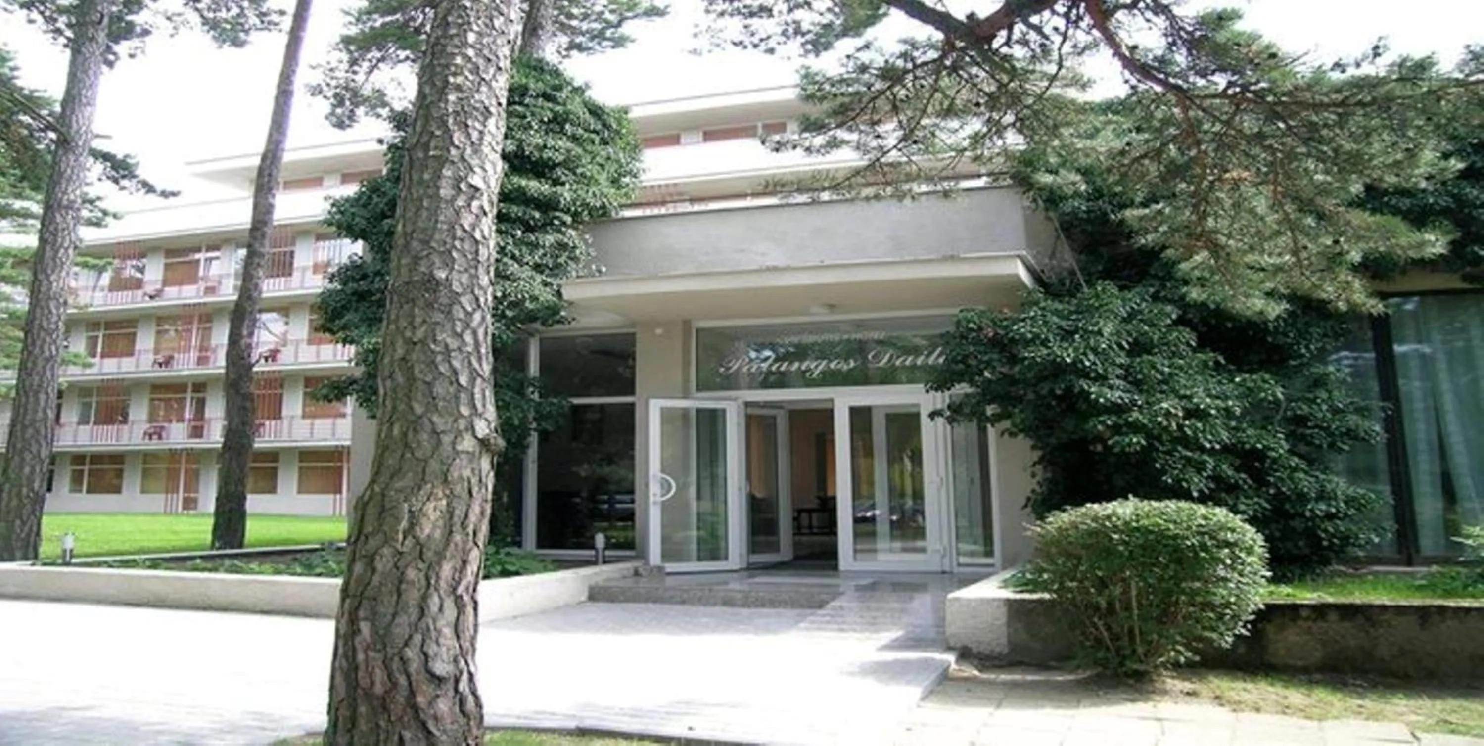 Palangos Dailė Self Check-in