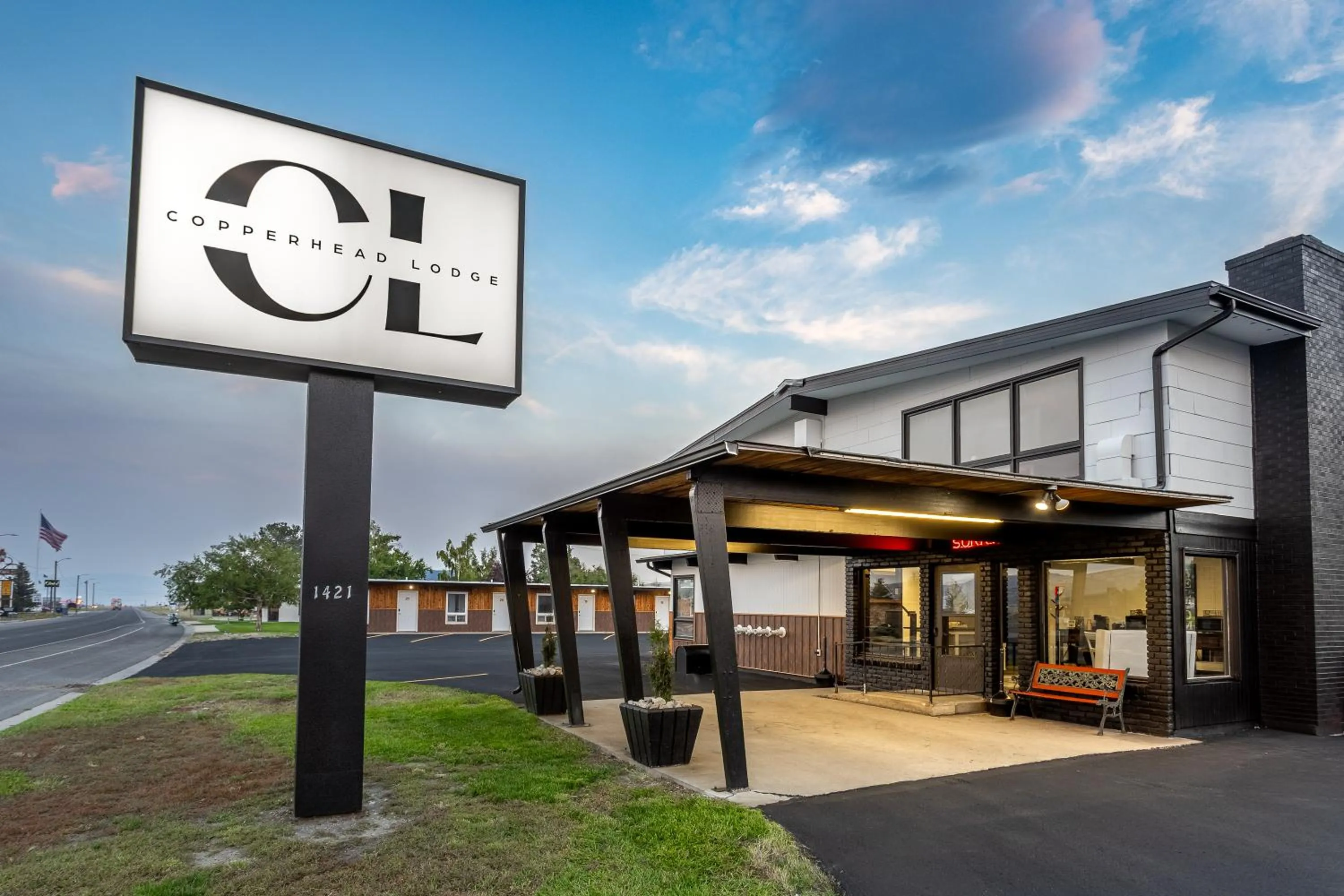 Property building in Copperhead Lodge