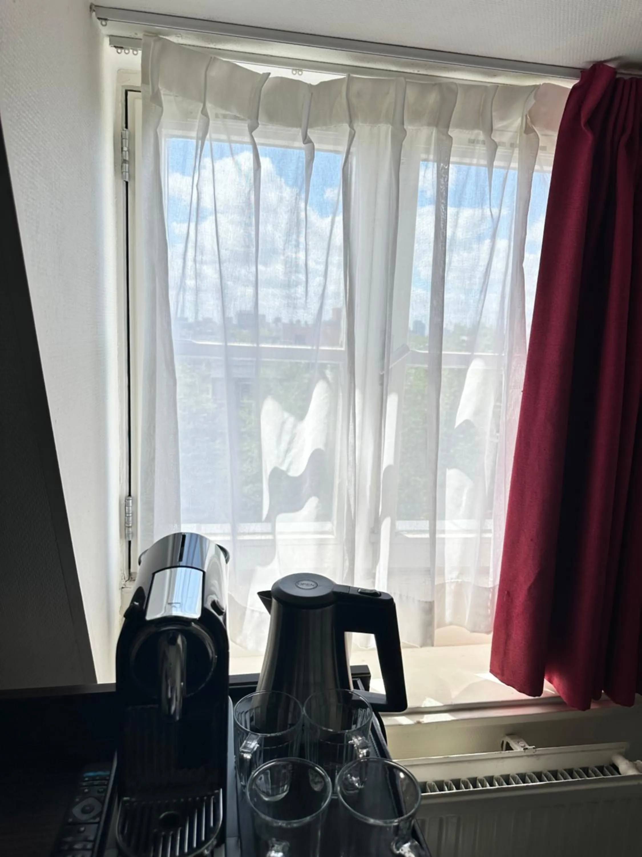 Property building in Prinsengracht Hotel