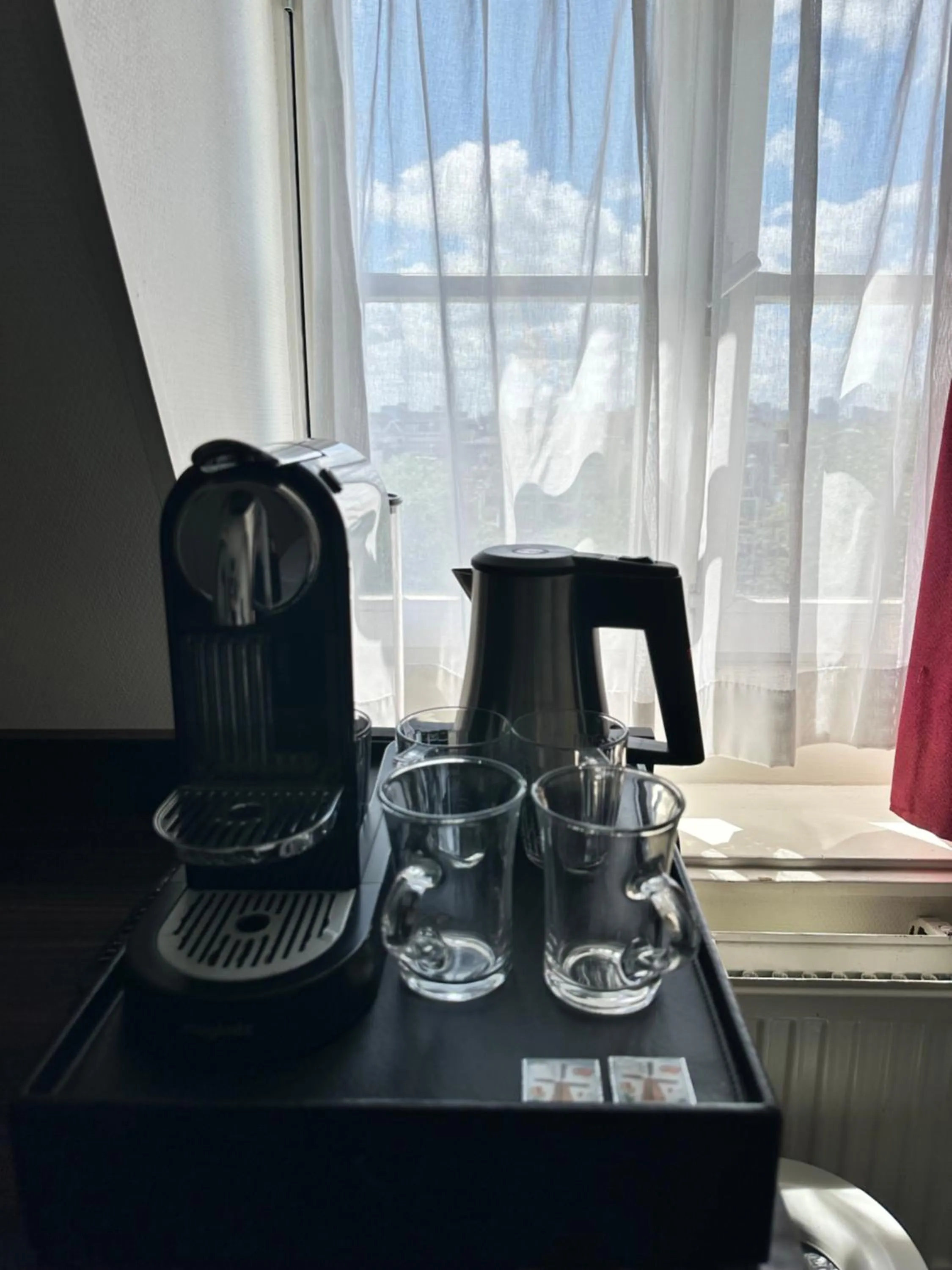 Property building in Prinsengracht Hotel