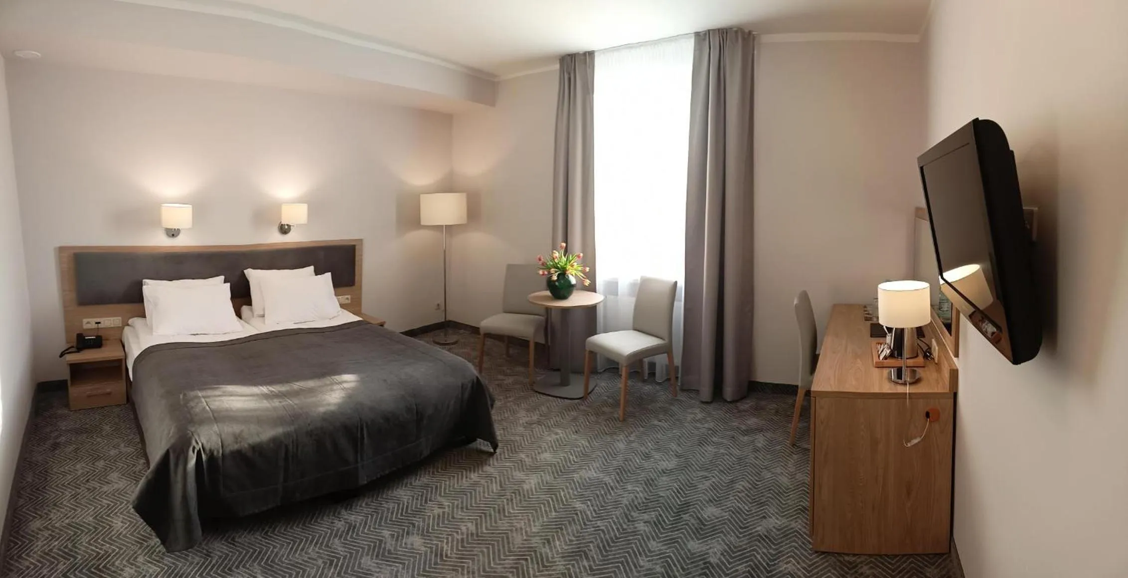 Photo of the whole room, Bed in Hotel Gromada