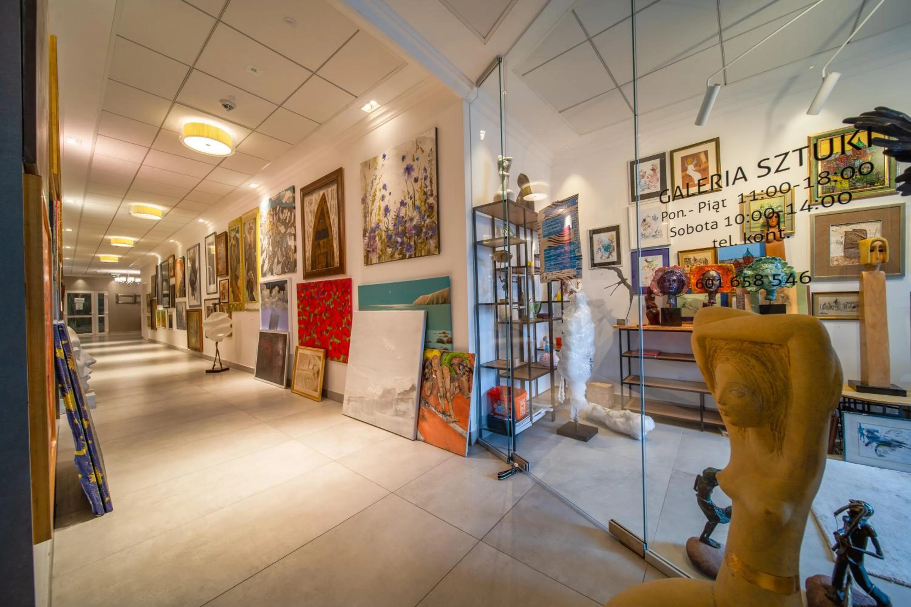 Nearby landmark in Hotel Gromada