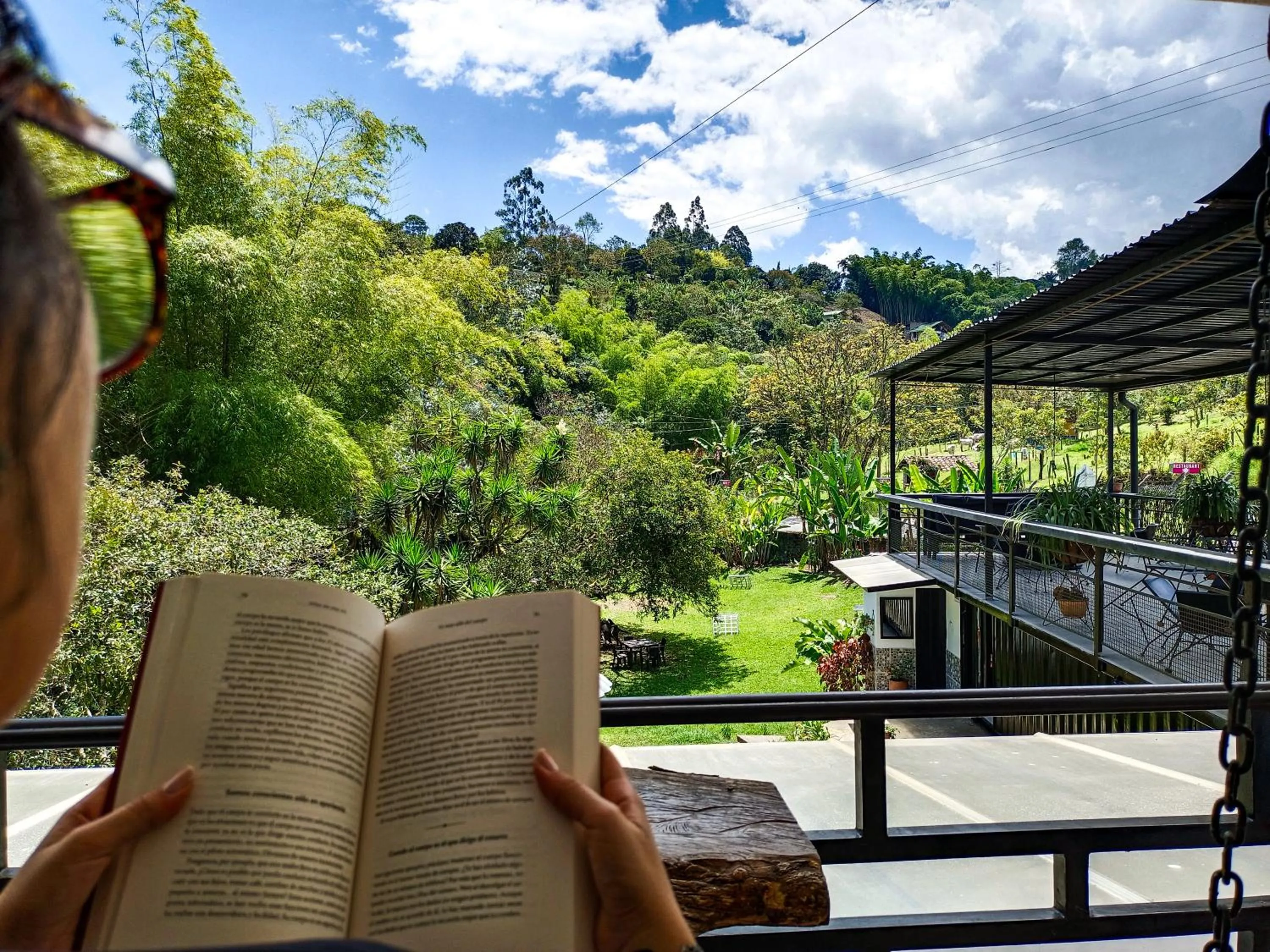 Day in Tierra Maravilla