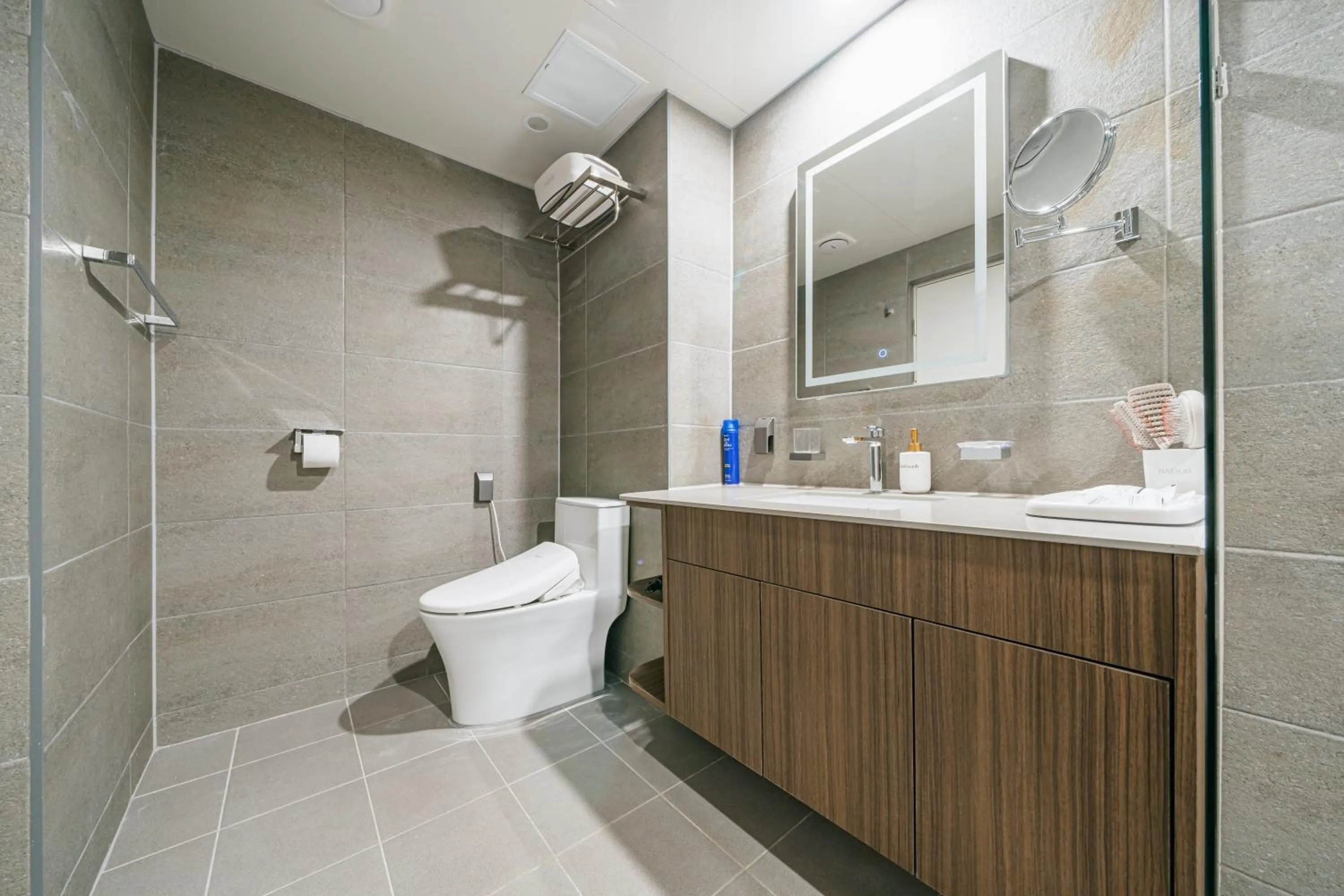 Haeilri Pool&SPA Hotel