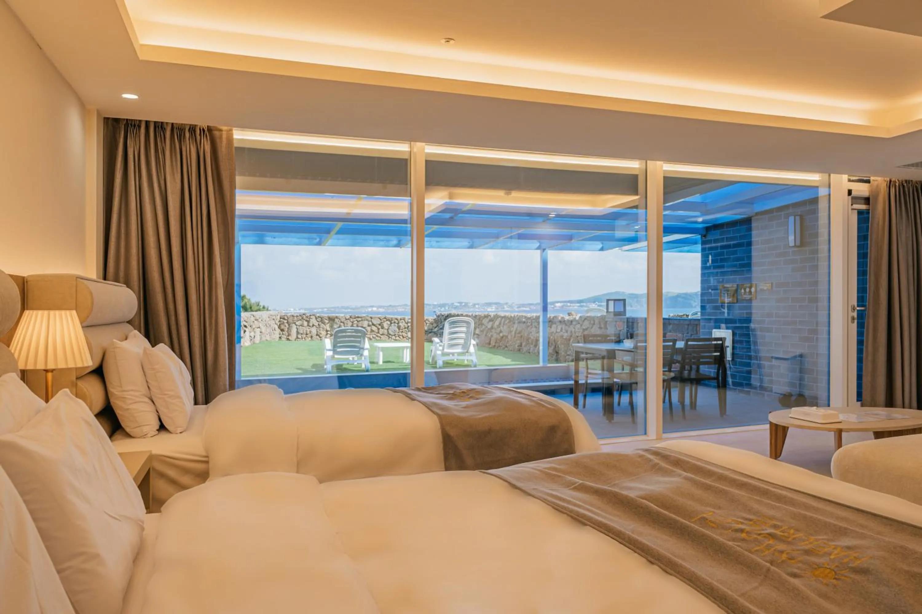 Bed in Haeilri Pool&SPA Hotel