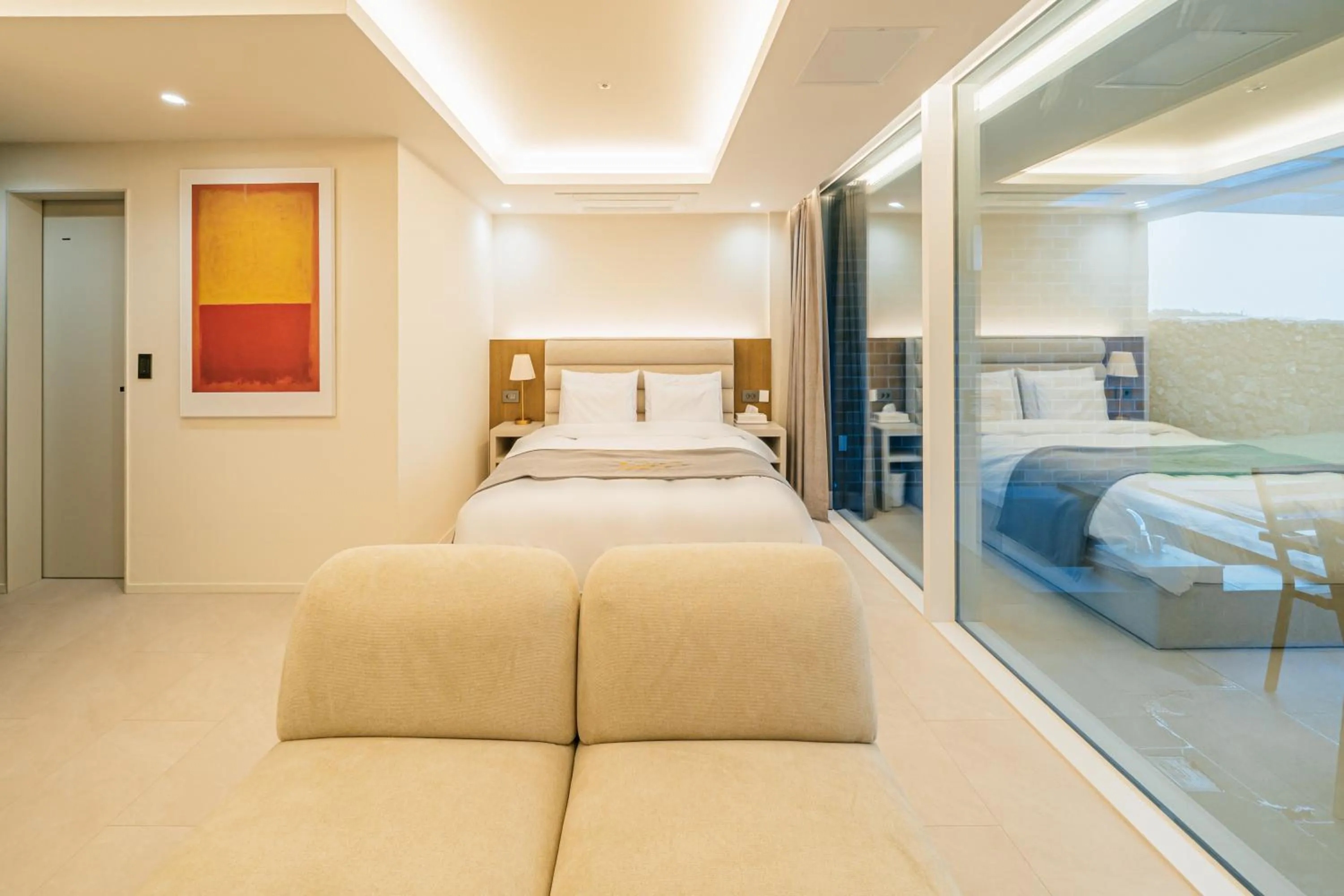 Bed in Haeilri Pool&SPA Hotel