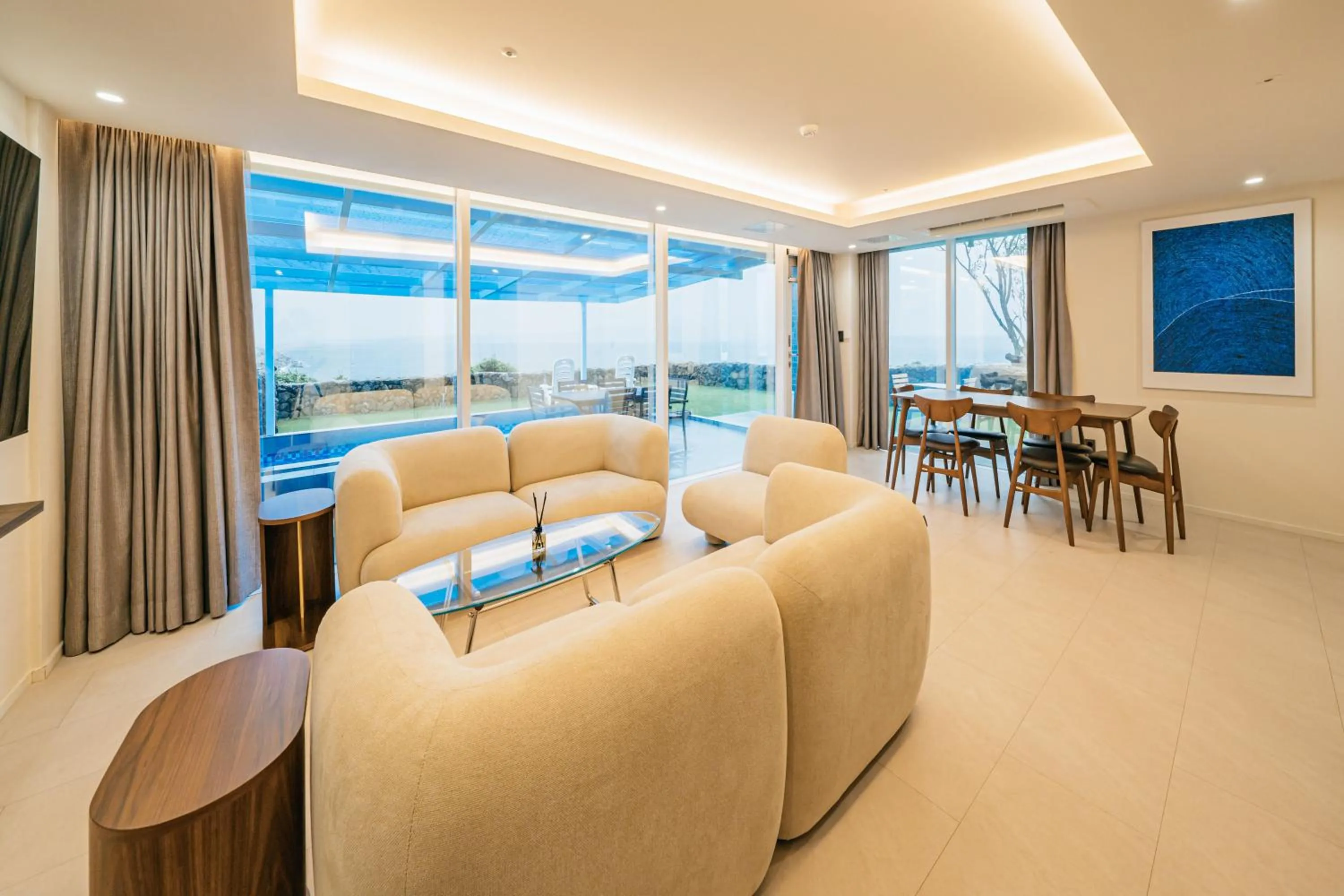 Haeilri Pool&SPA Hotel