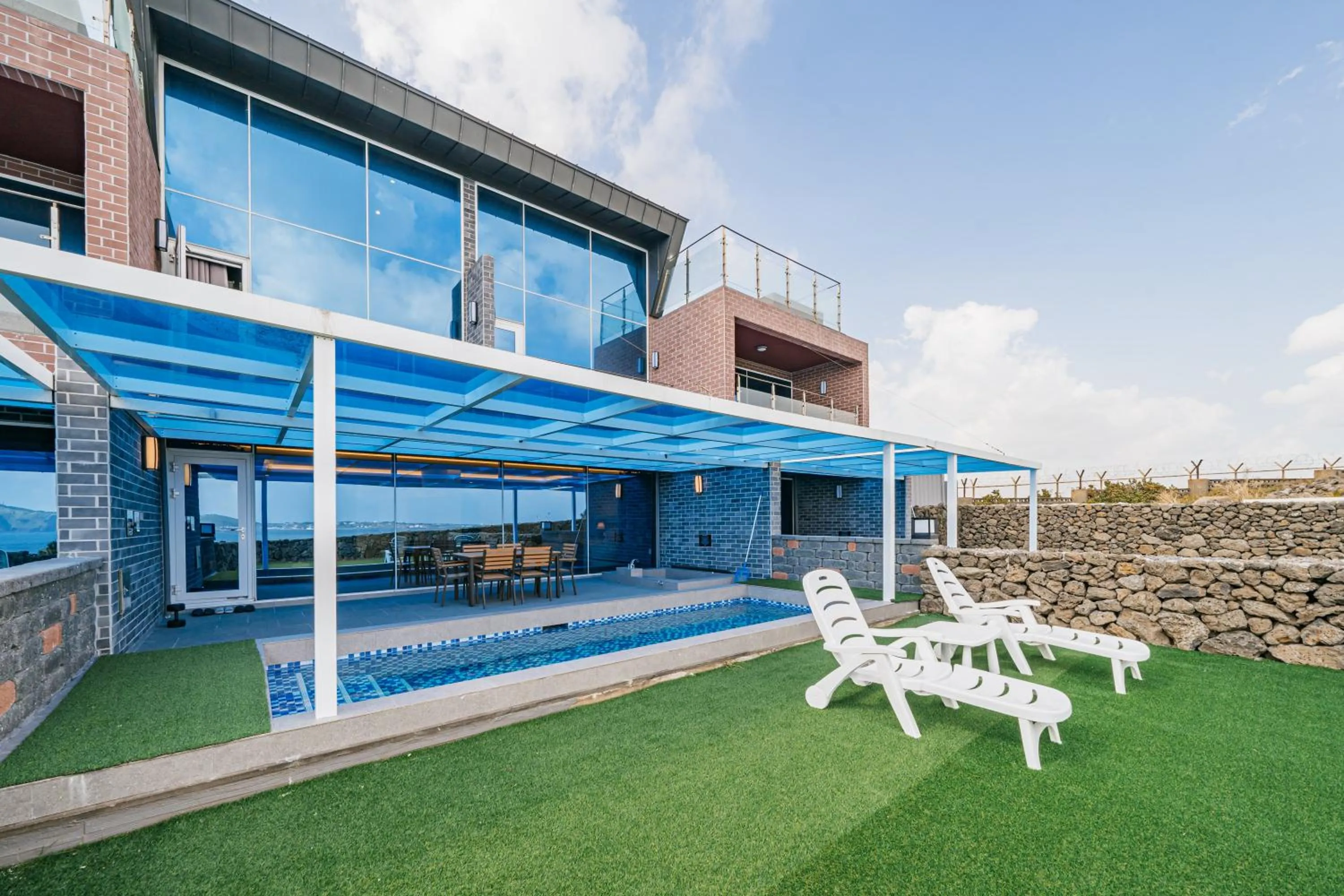 Haeilri Pool&SPA Hotel