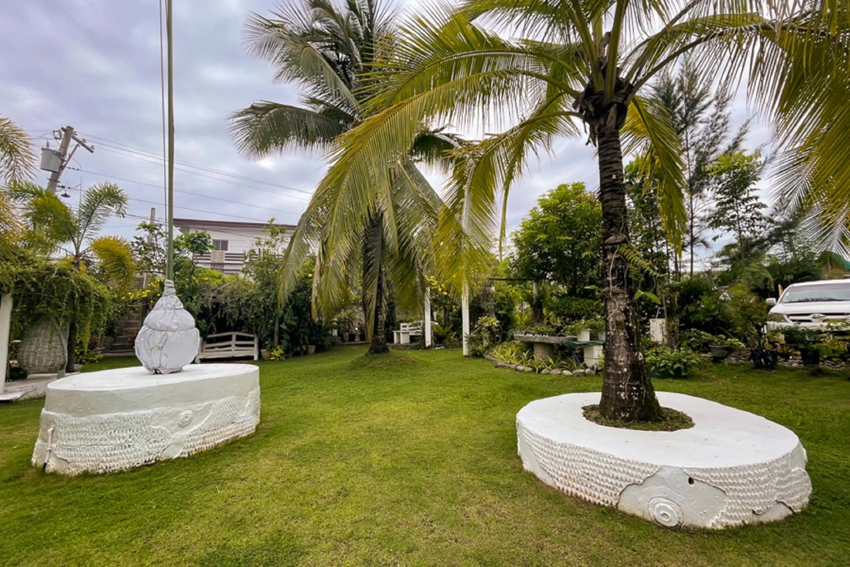 Garden in Isla Virginia Pantalan