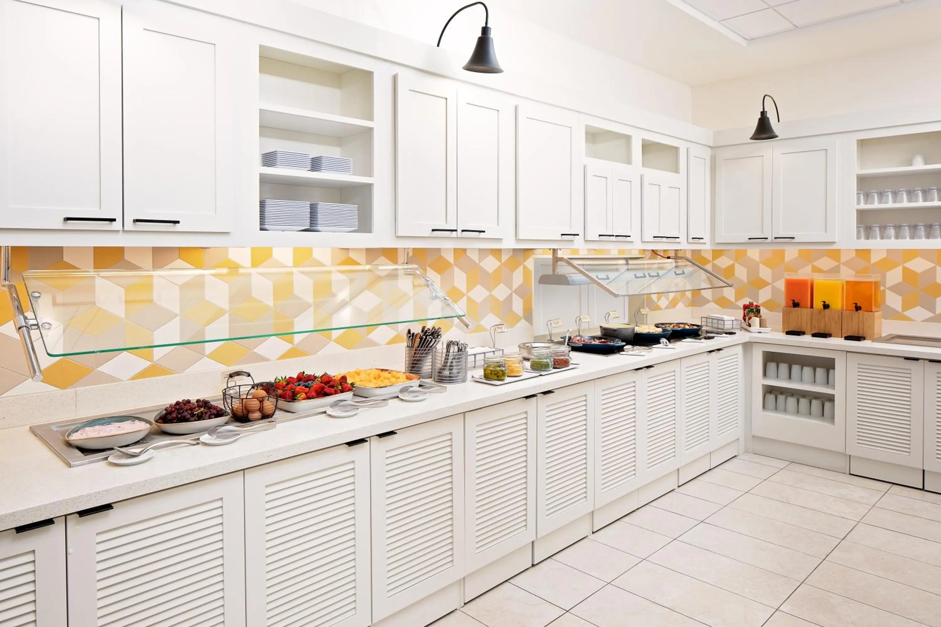 Breakfast in Hyatt Place New Orleans Convention Center