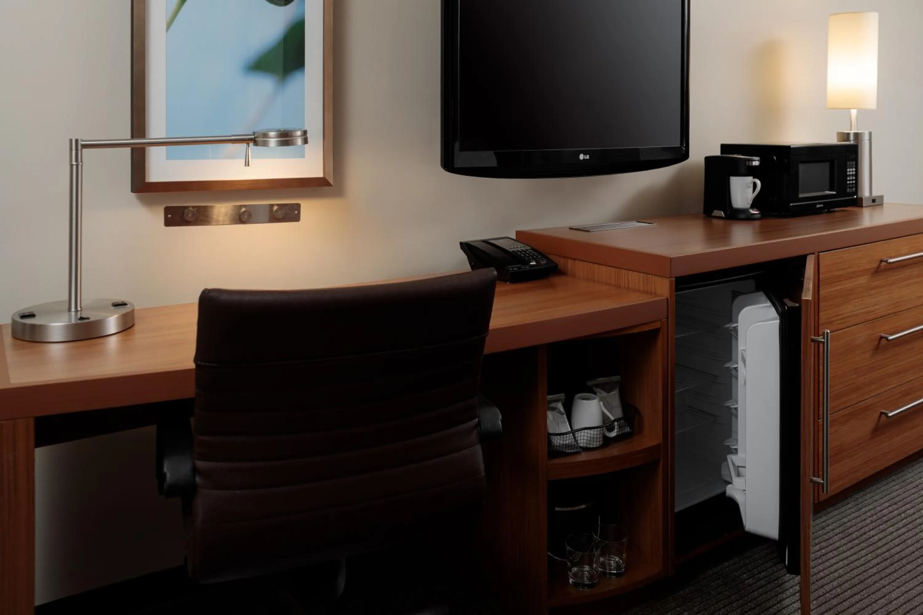 TV and multimedia in Hyatt Place New Orleans Convention Center