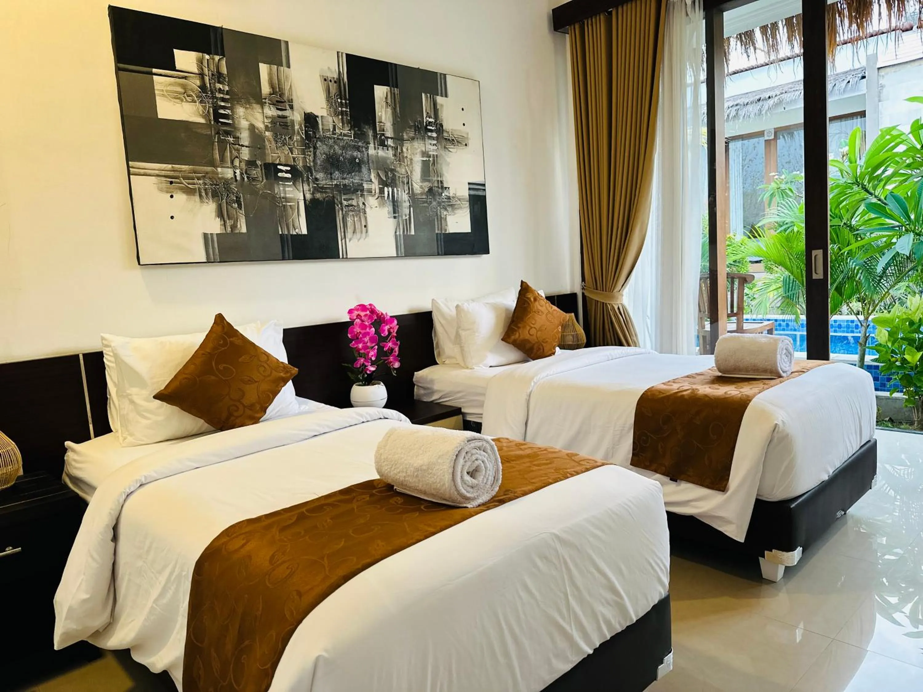 Bed in Maliqa Villas Nusa Penida