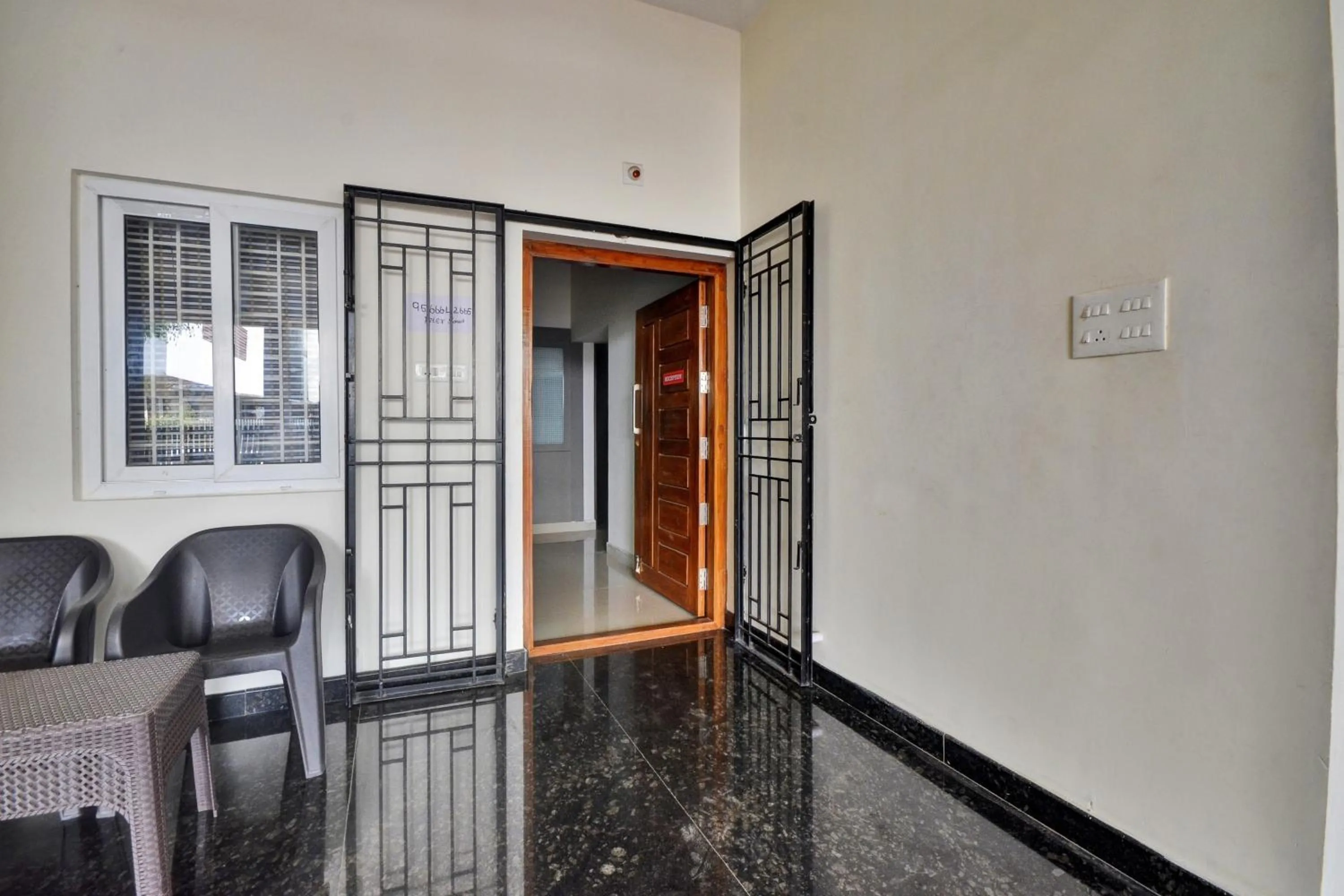 Lobby or reception in Hotel O Hotel Snowdrop