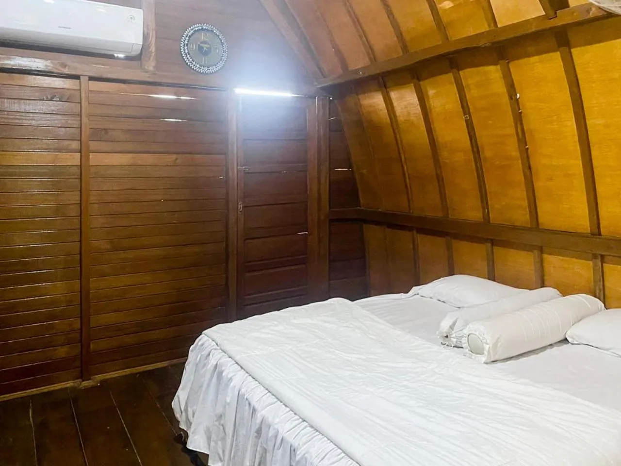 Bedroom, Bed in The Lavana Villa LDR Bandar Lampung