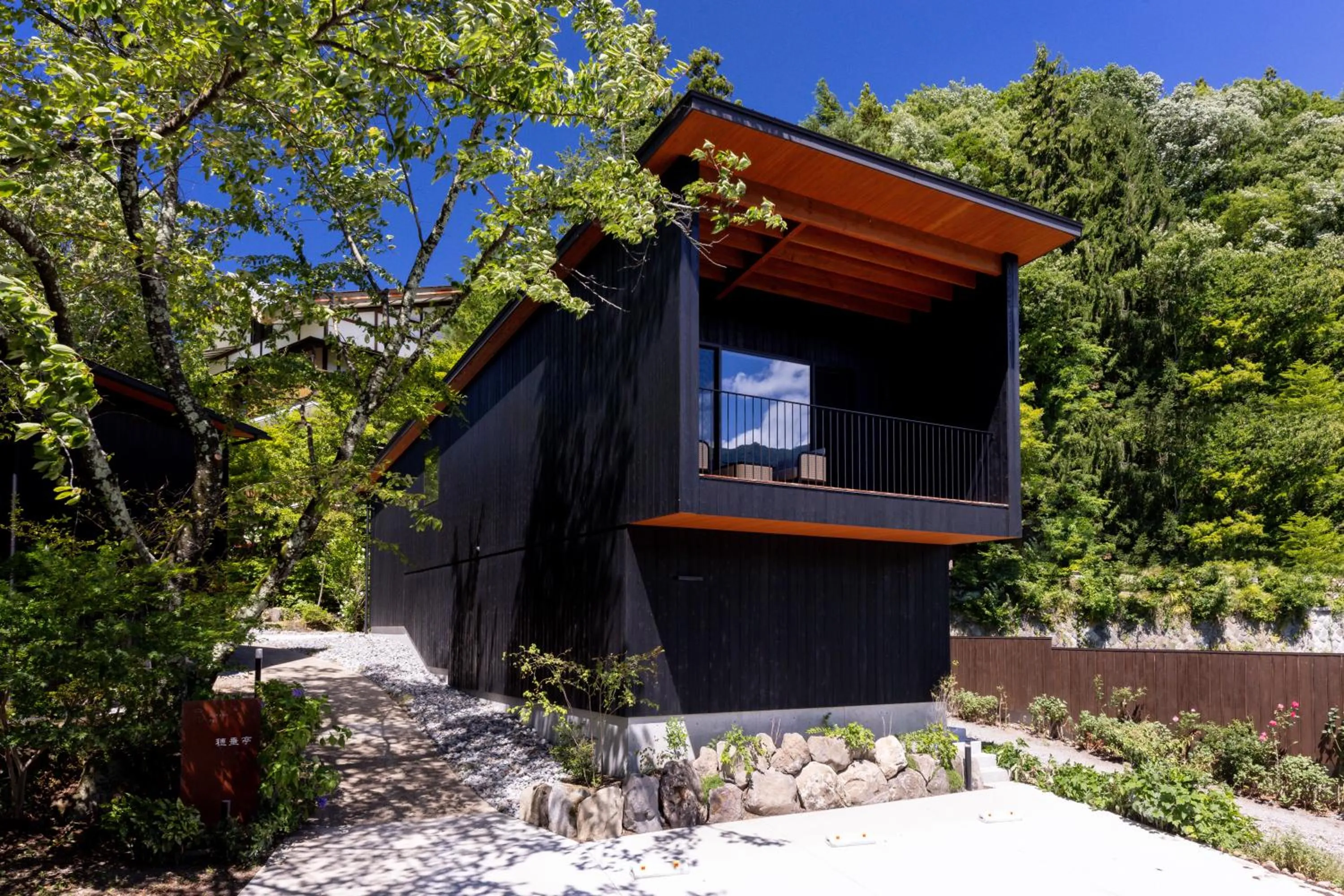 Property building in Hotarutei Villas