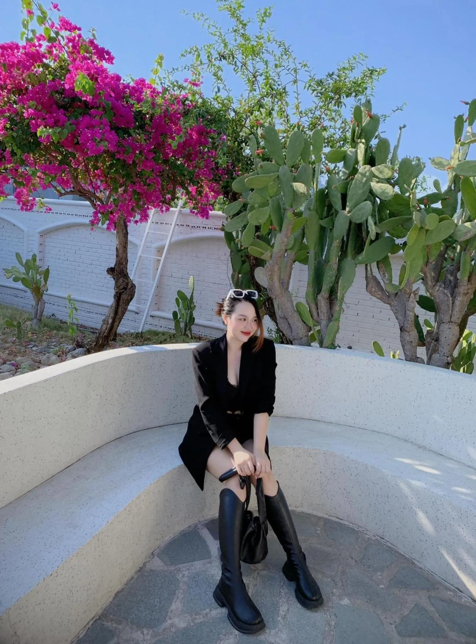 Garden in Santorini Villa Cam Ranh