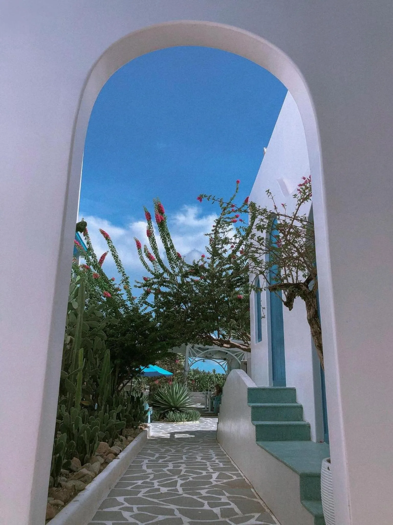Day in Santorini Villa Cam Ranh