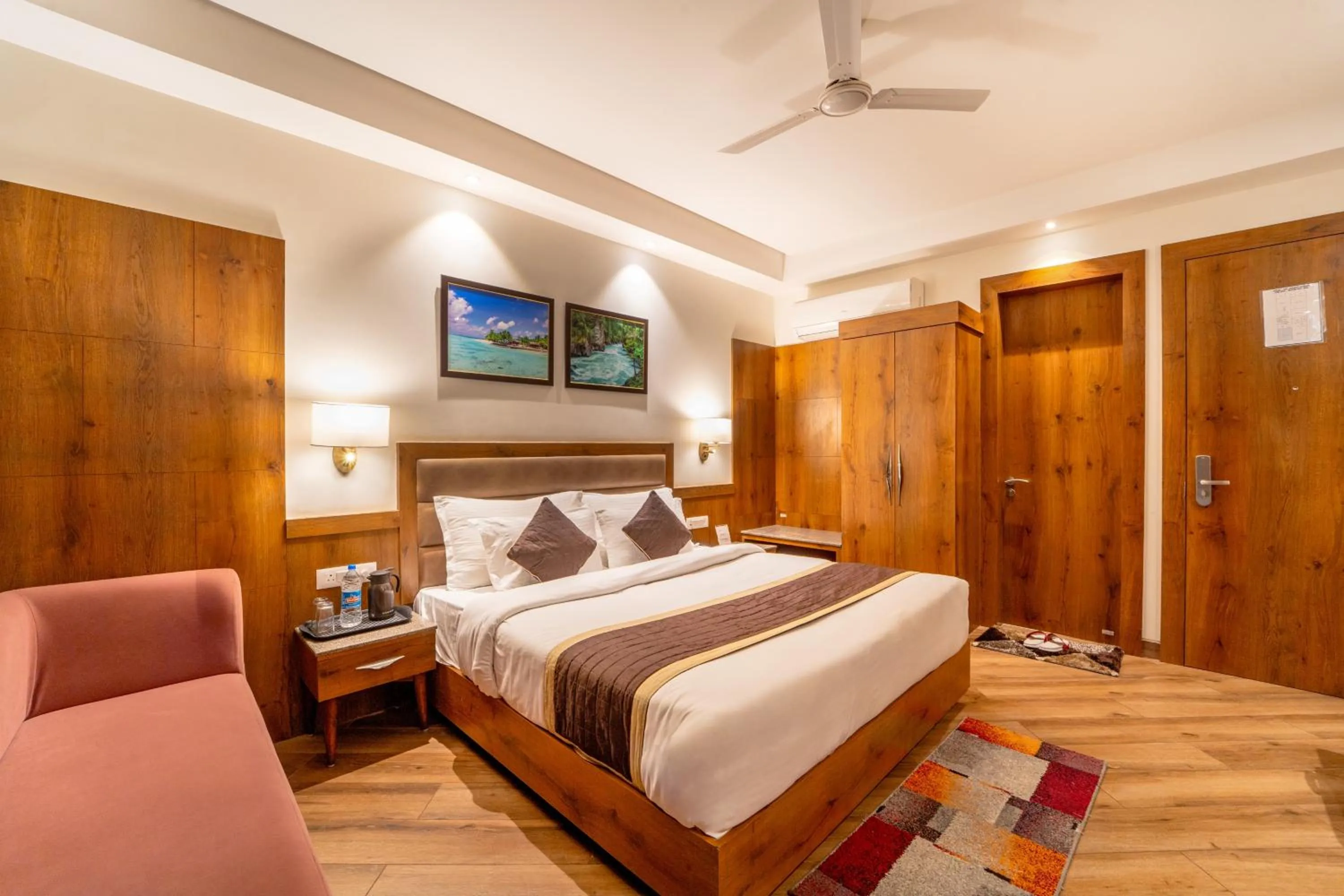 Bed in Hotel The Grand Dewan