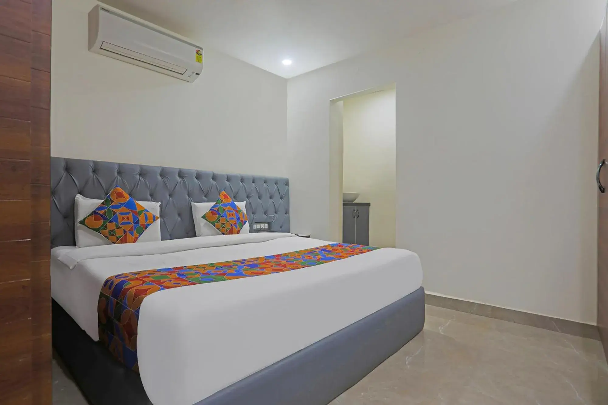 Executive Suite - single occupancy in FabHotel RR Residency I - Nr Khammam Bus Stand Executive Suite - single occupancy in FabHotel RR Residency I - Nr Khammam Bus Stand