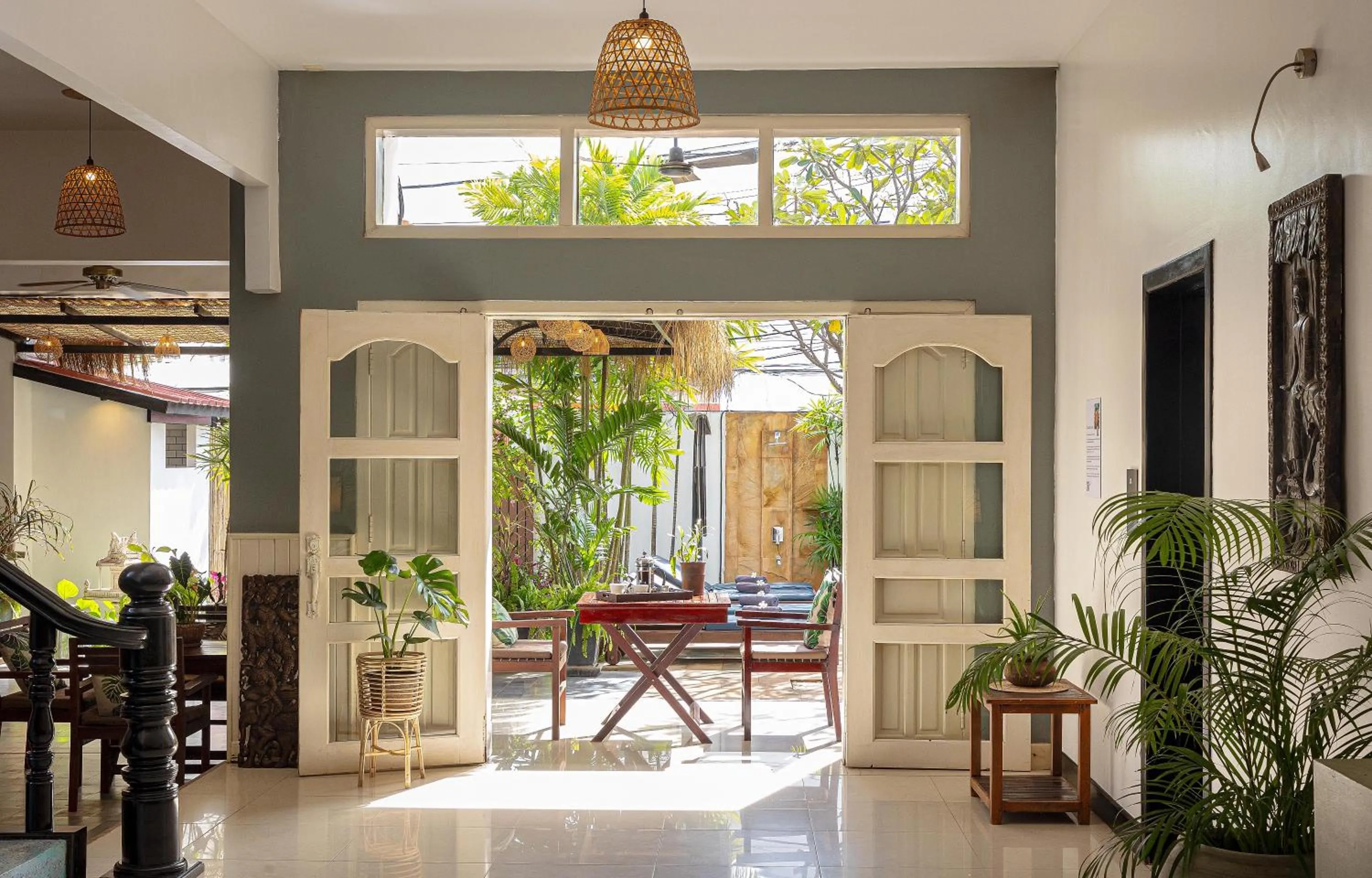 Patio in Babel Boutique