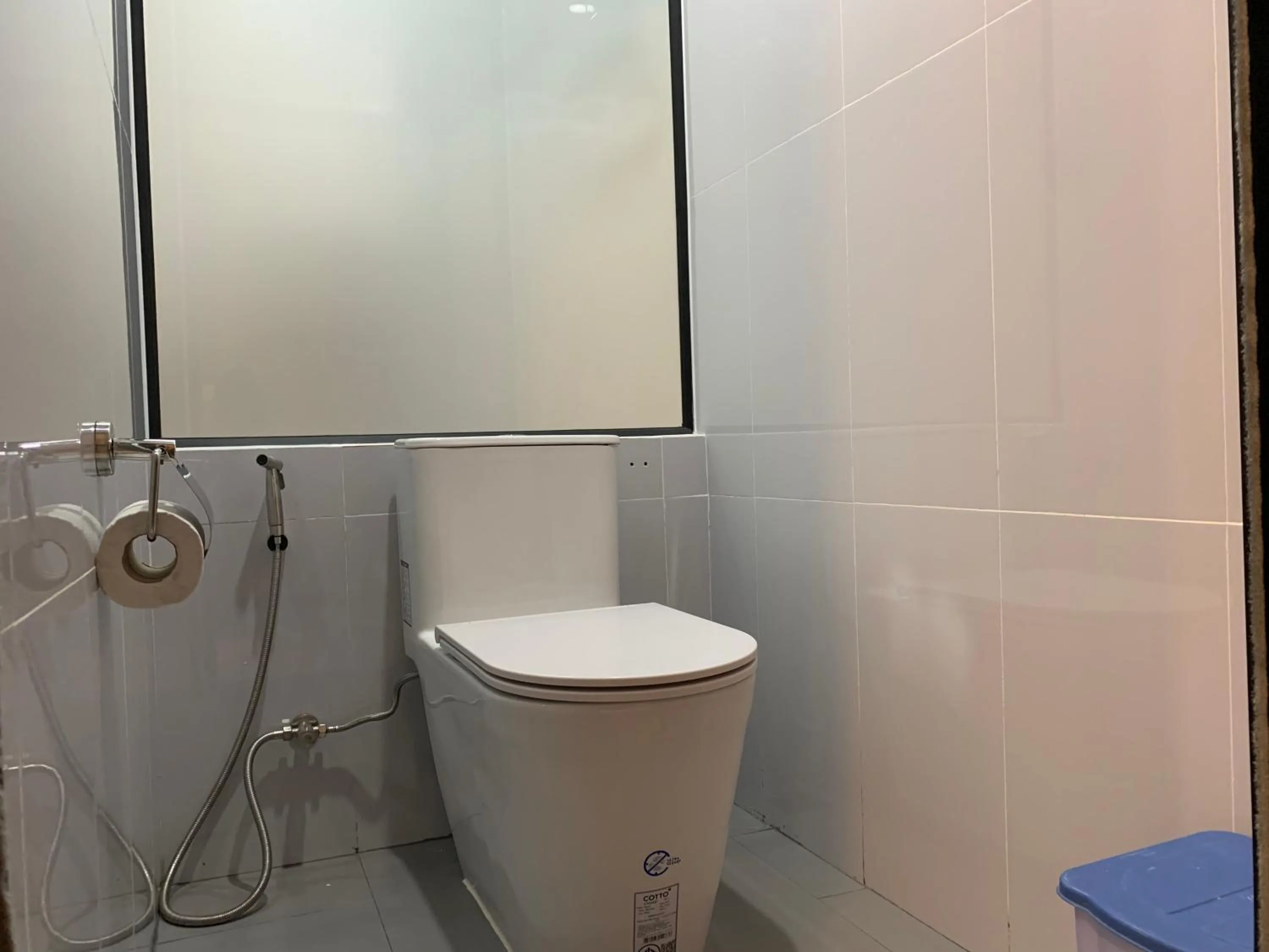 Toilet in Nico’s Hotel and SkyBar