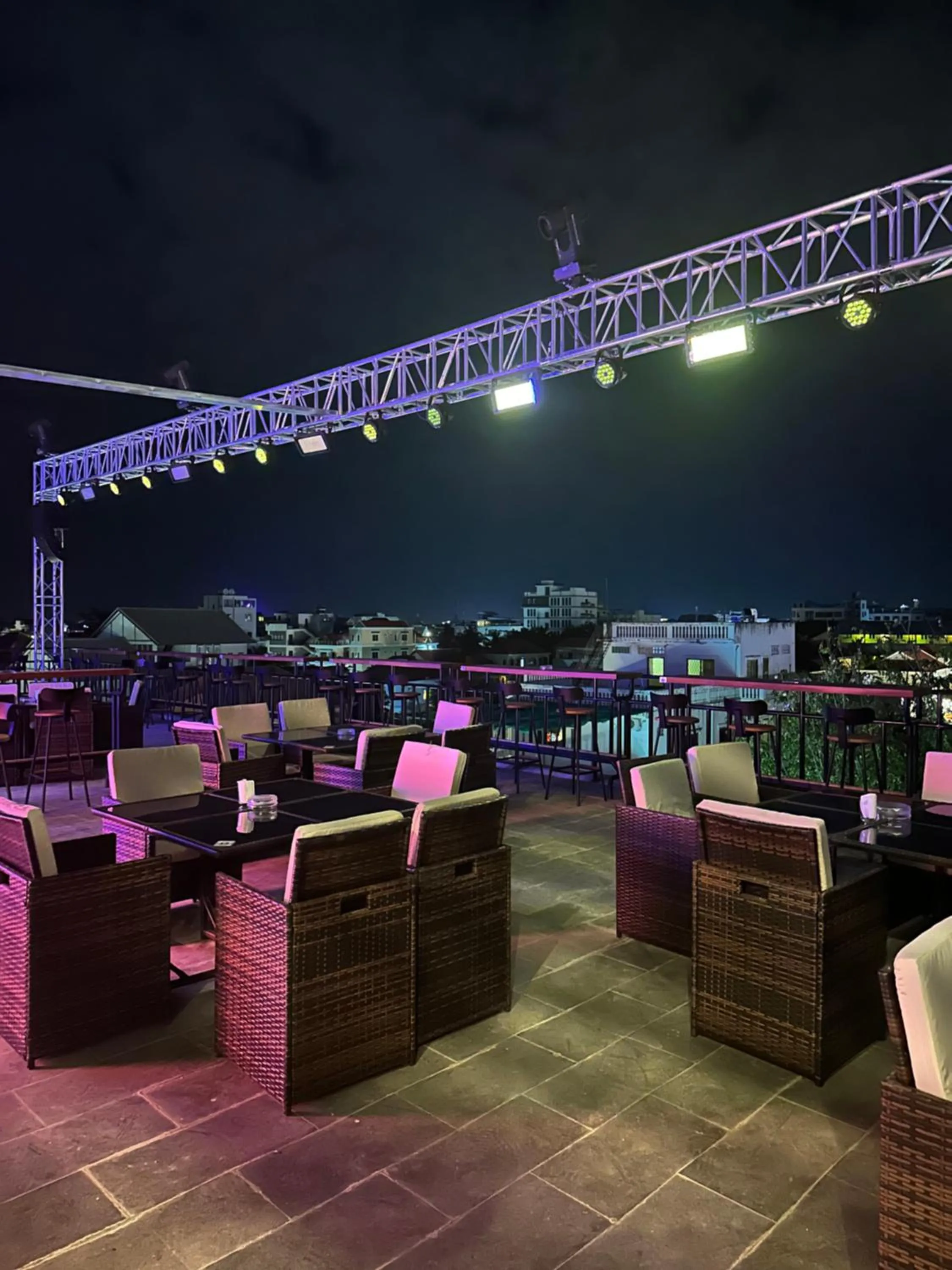 Lounge or bar in Nico’s Hotel and SkyBar