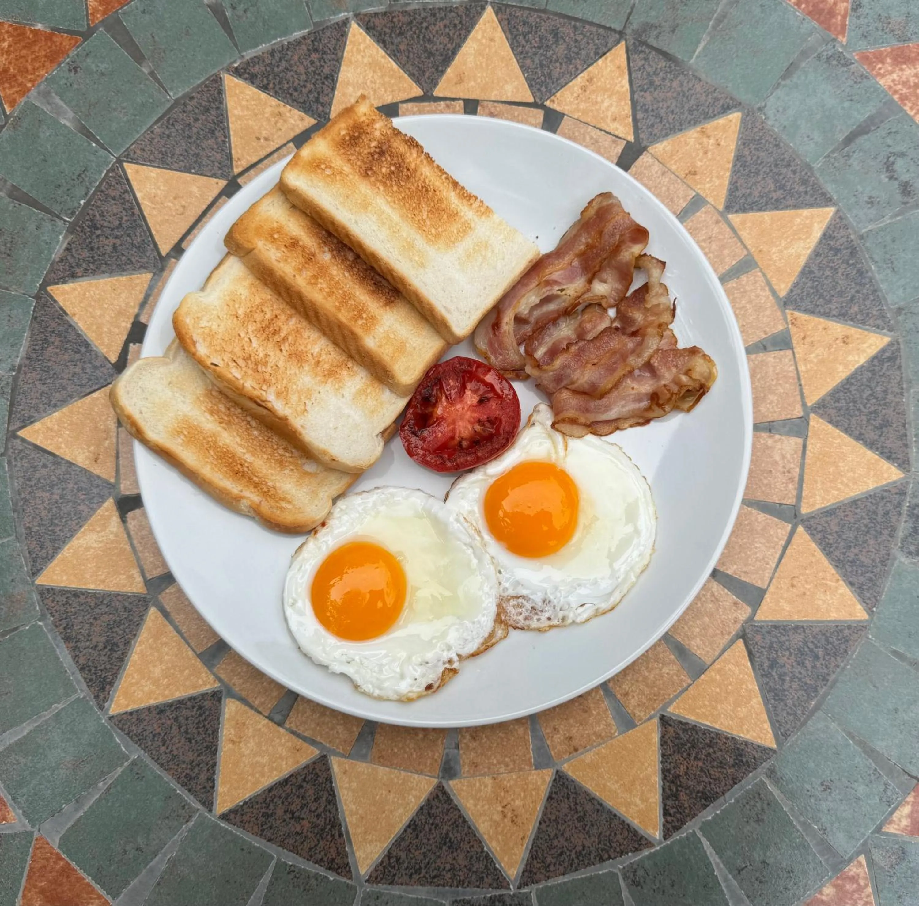 Nico’s Hotel and SkyBar