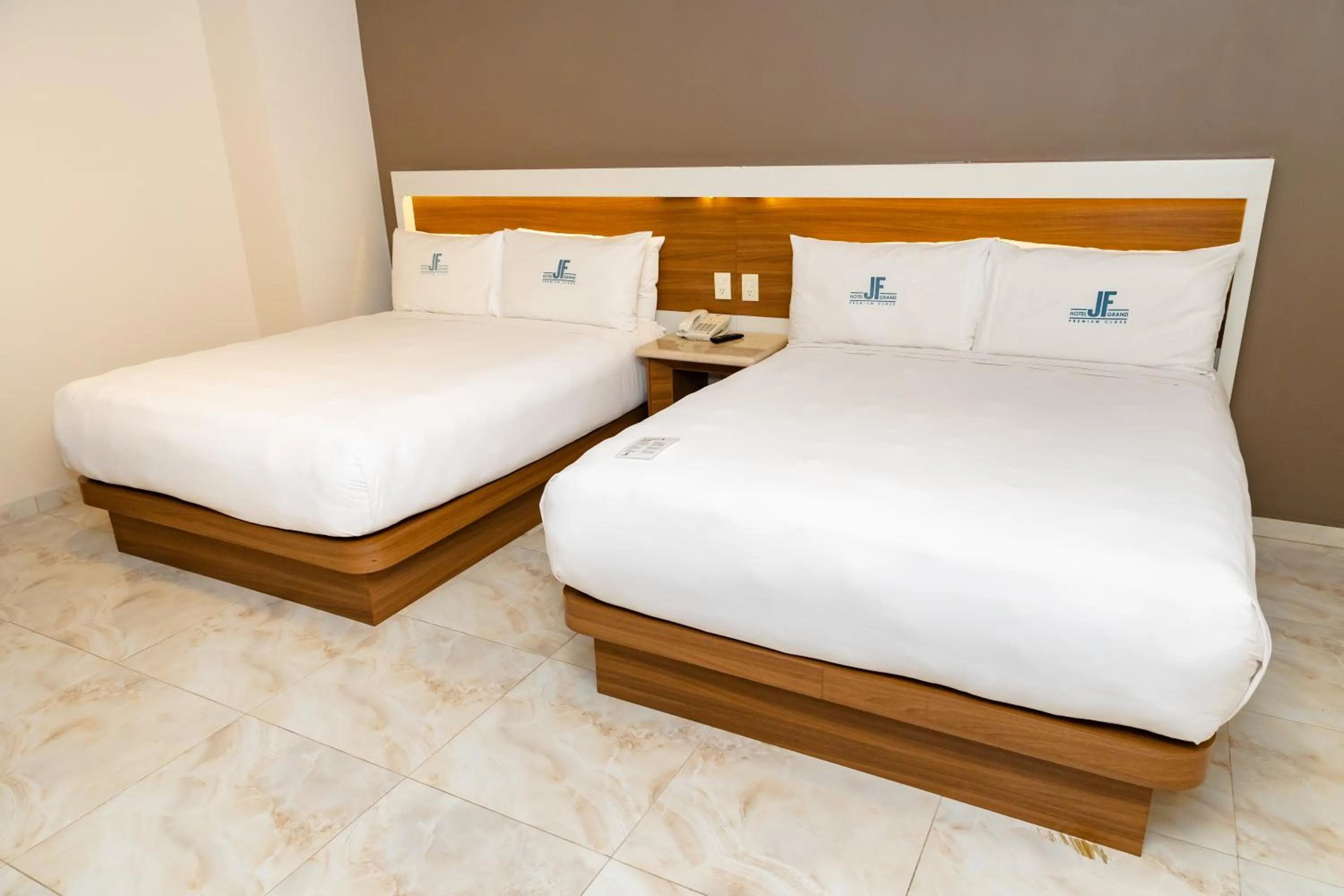 Bed in JF Grand Puebla