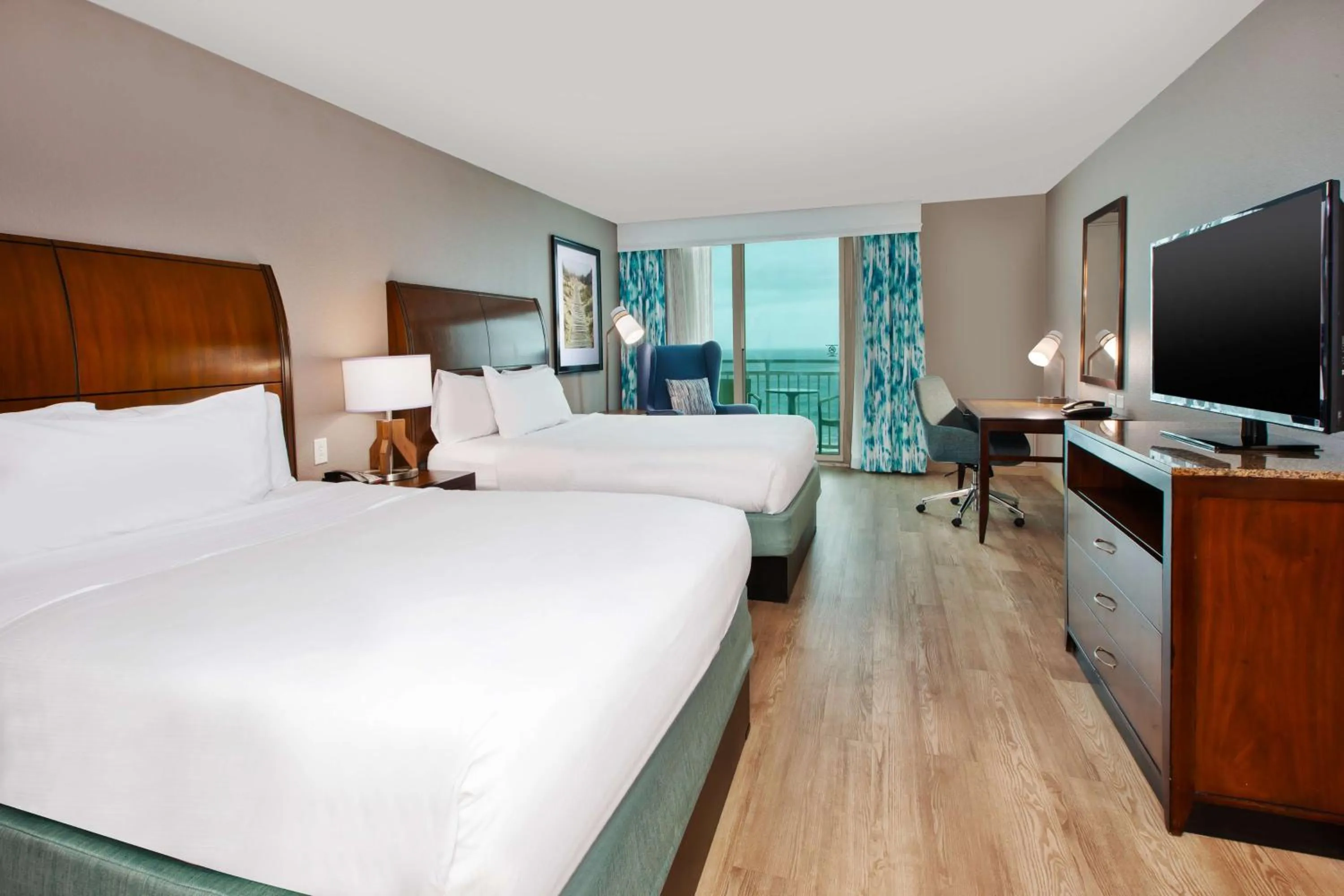 Bedroom, Bed in Hilton Garden Inn Virginia Beach Oceanfront