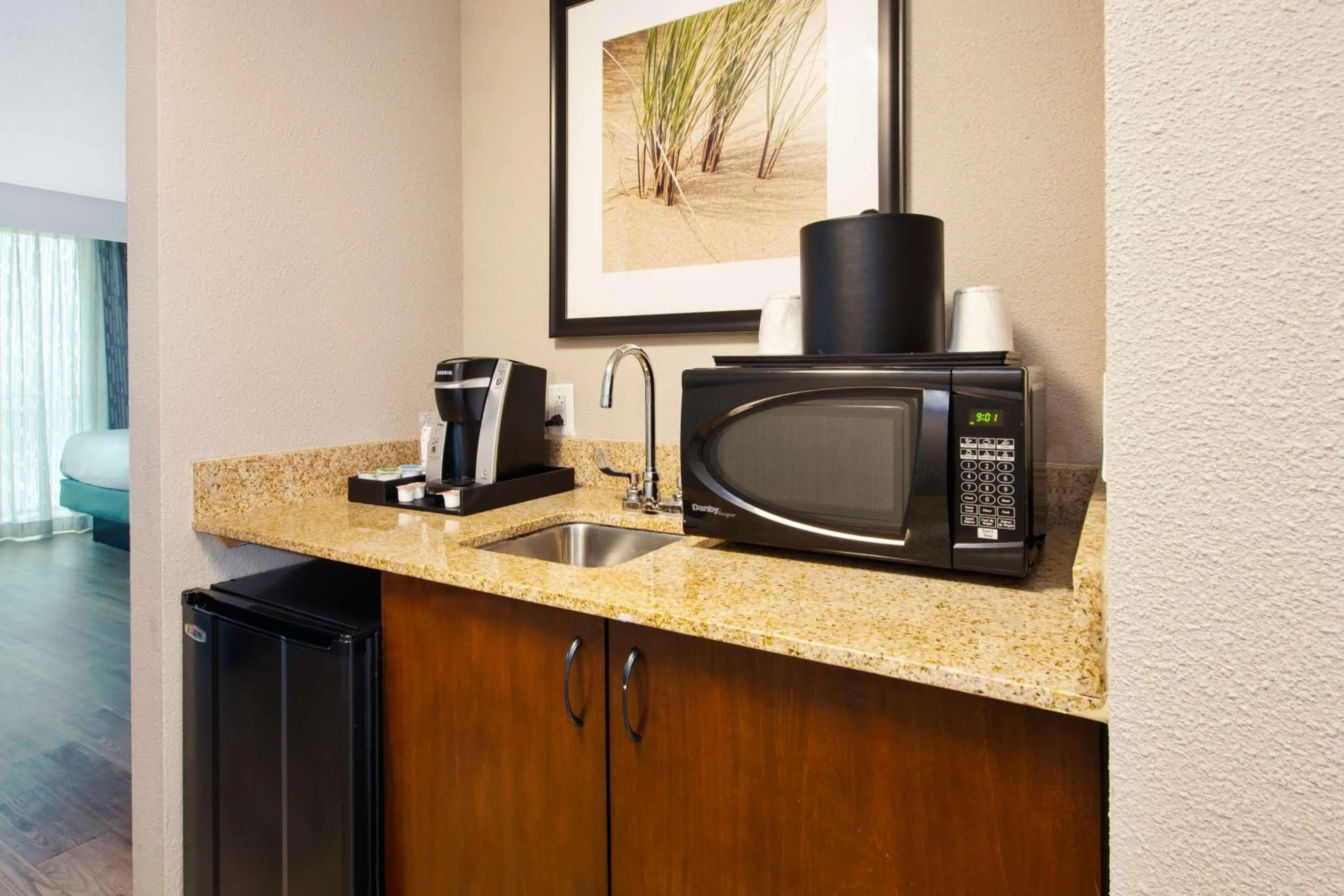 Photo of the whole room in Hilton Garden Inn Virginia Beach Oceanfront