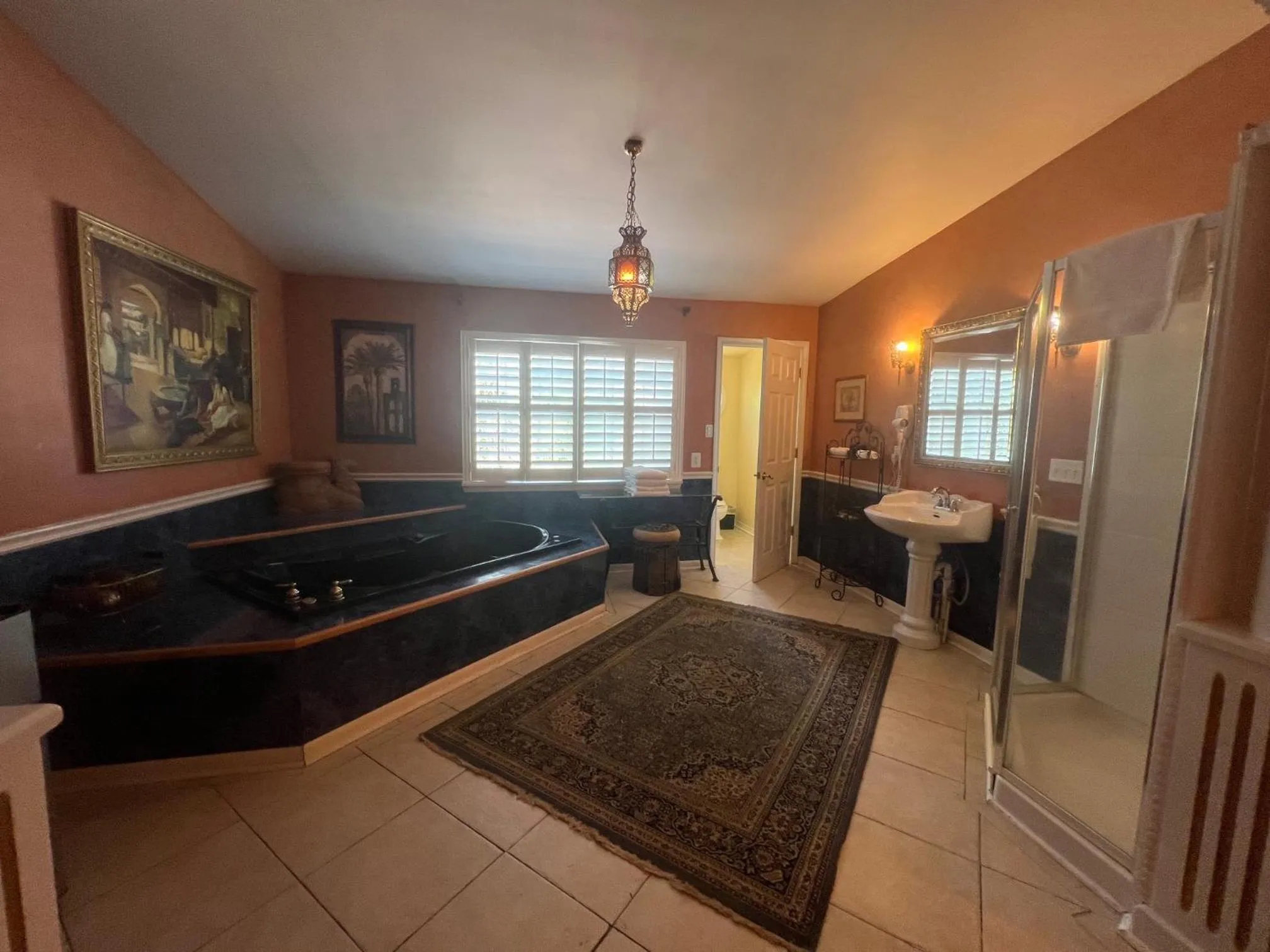 Bathroom in Historic Michabelle Inn