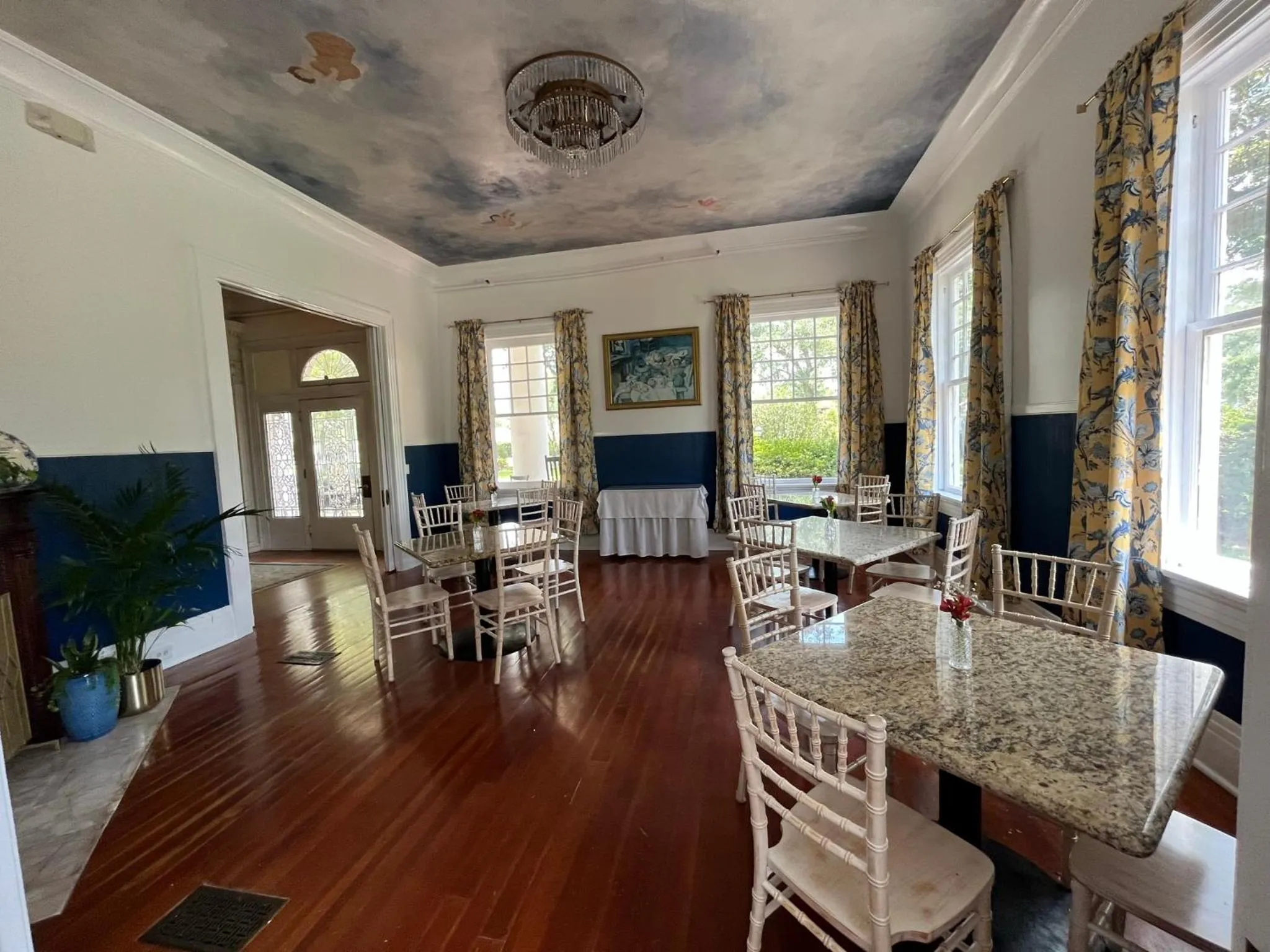 Breakfast in Historic Michabelle Inn