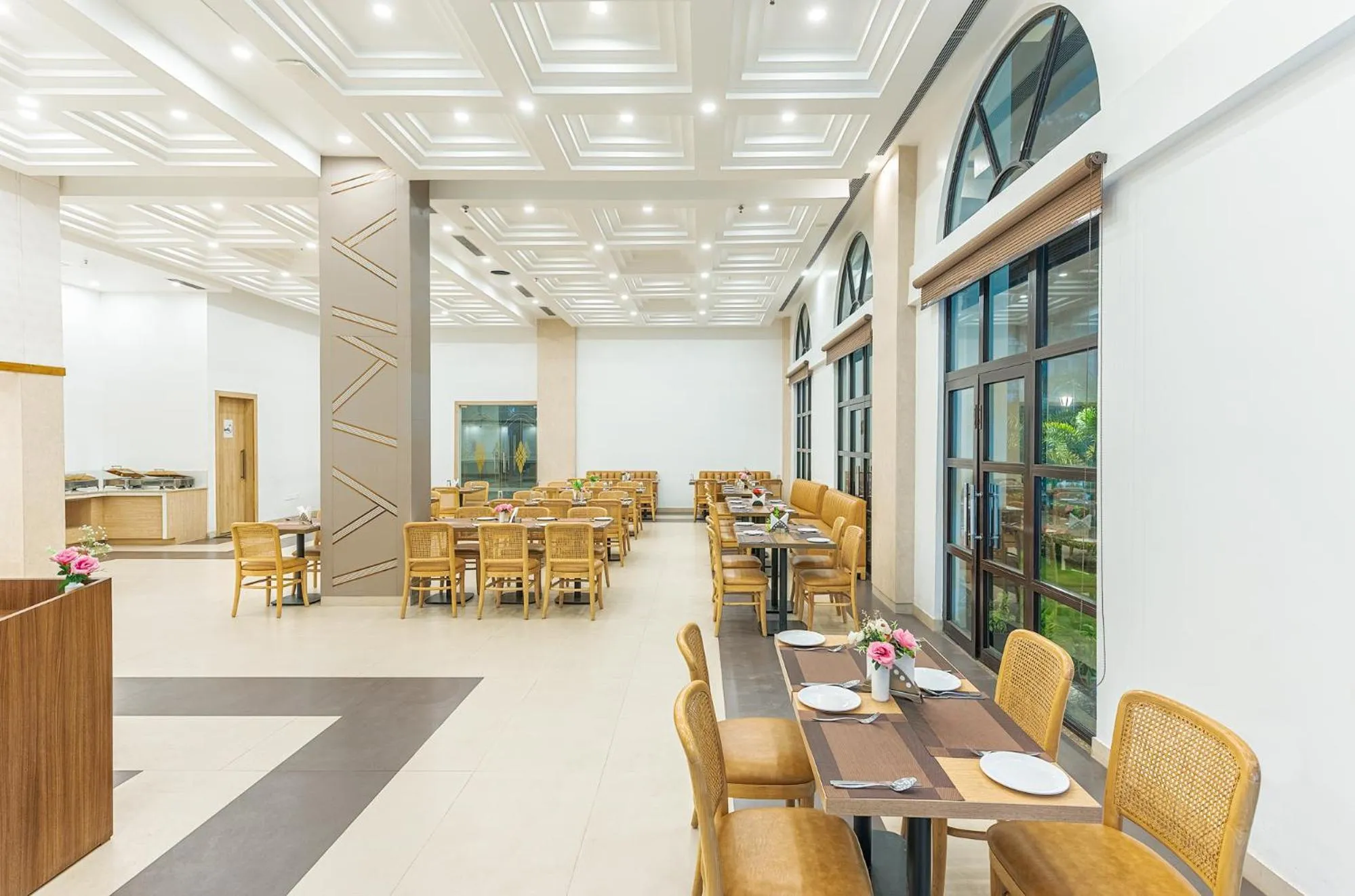 Restaurant/places to eat in Mystique Mayong Resort