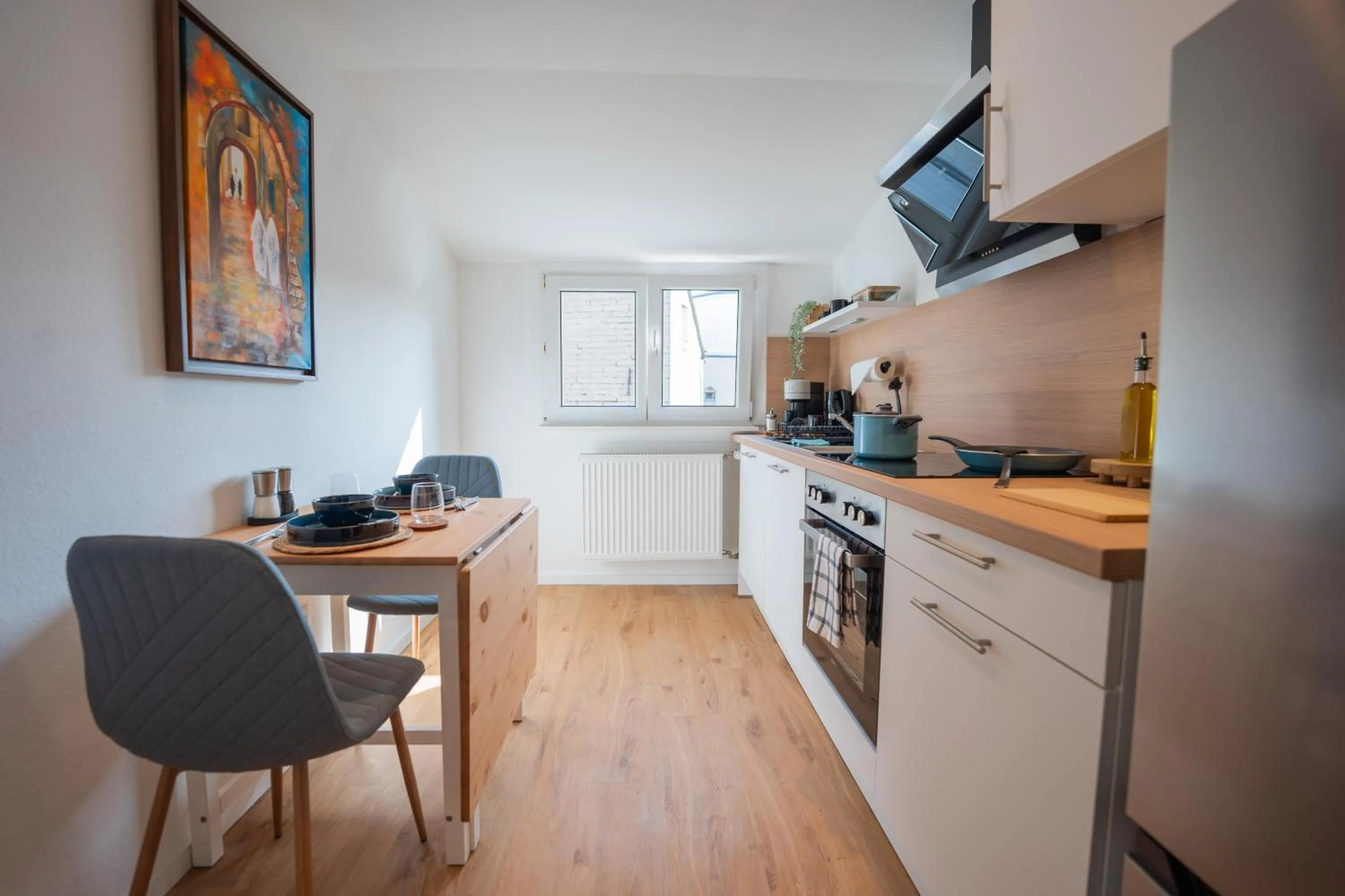 Kitchen or kitchenette in A Hidden Gem in the Heart of Koblenz