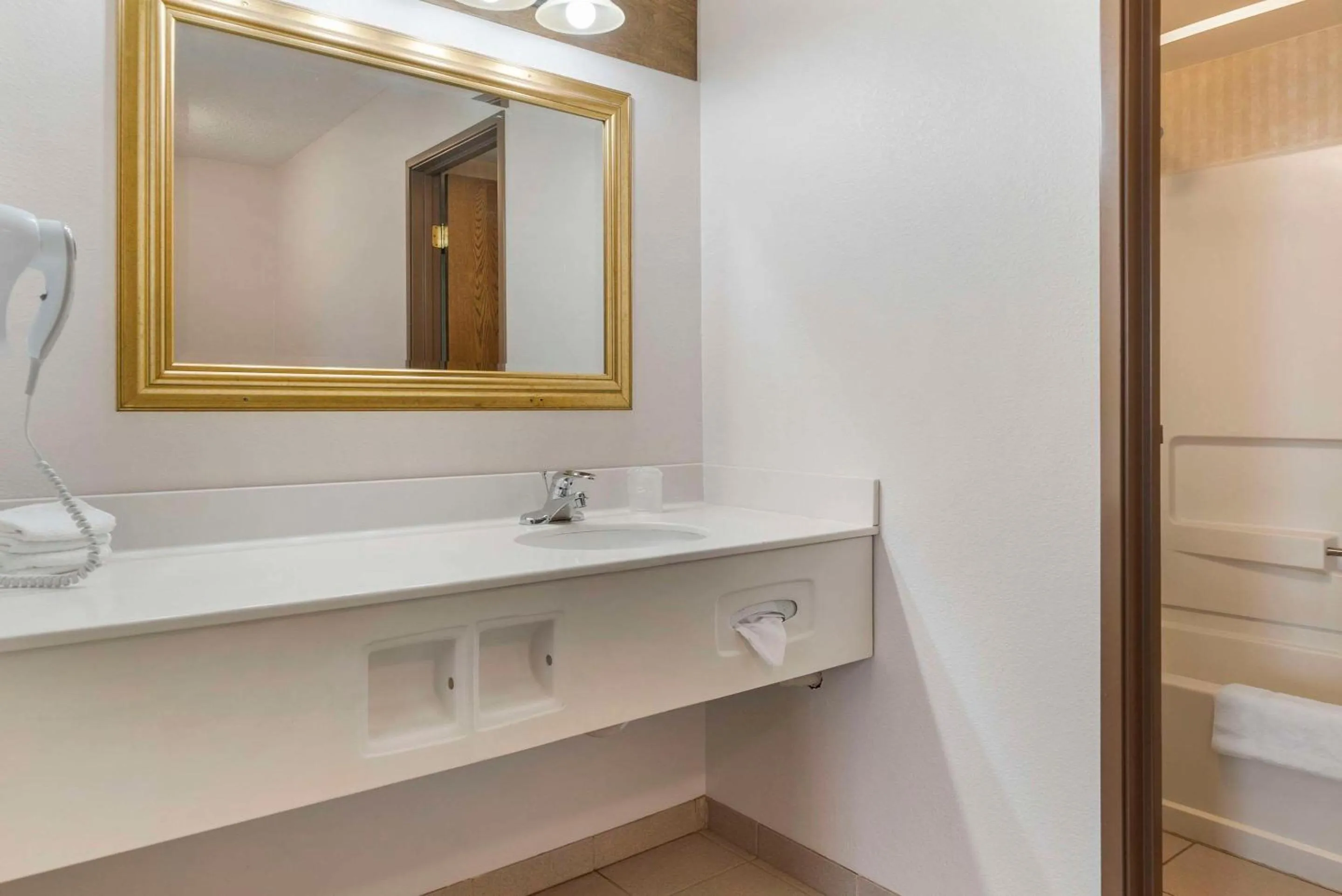 Bedroom in Quality Inn & Suites