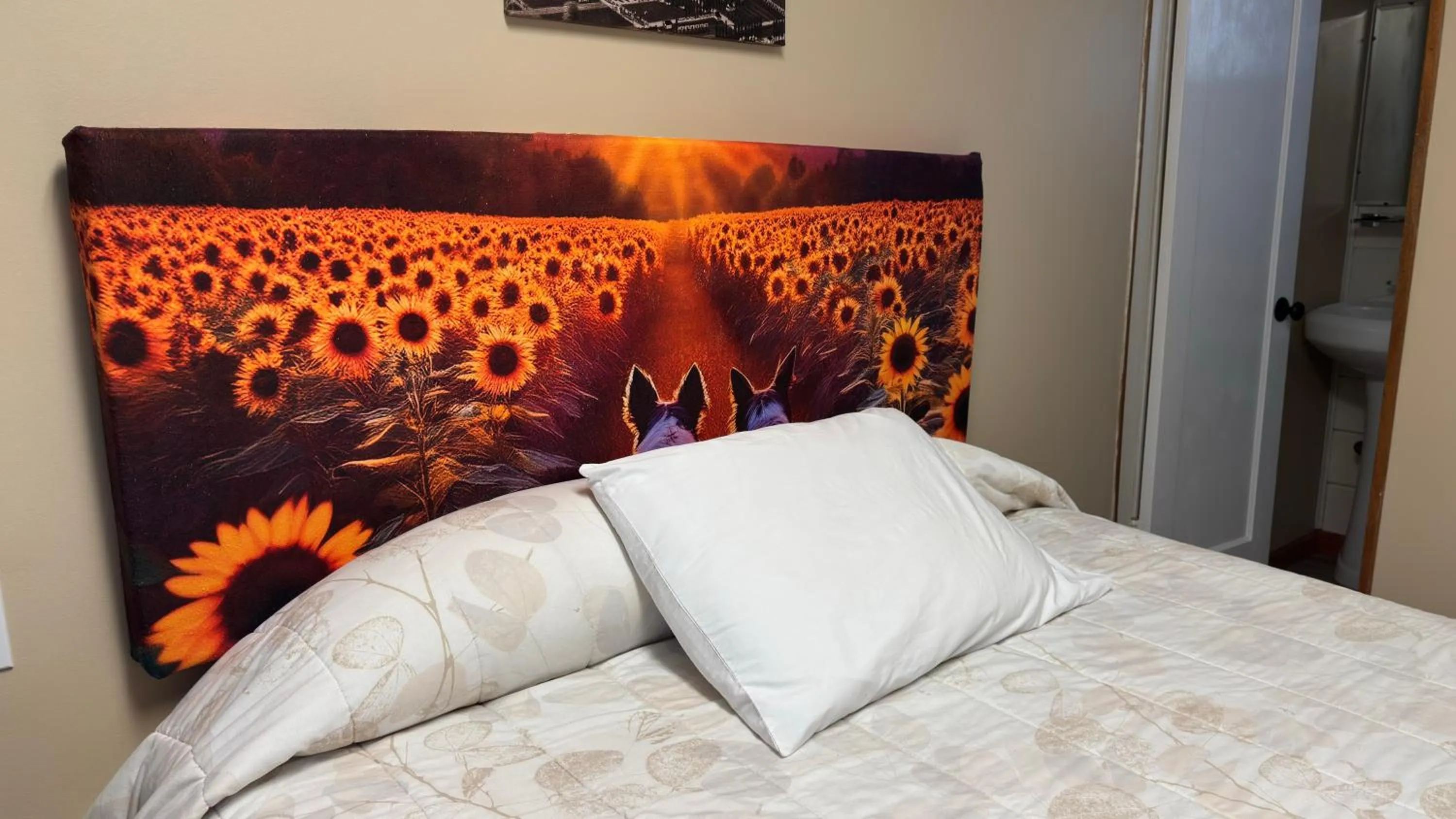 Bed in Walla Walla Garden Motel