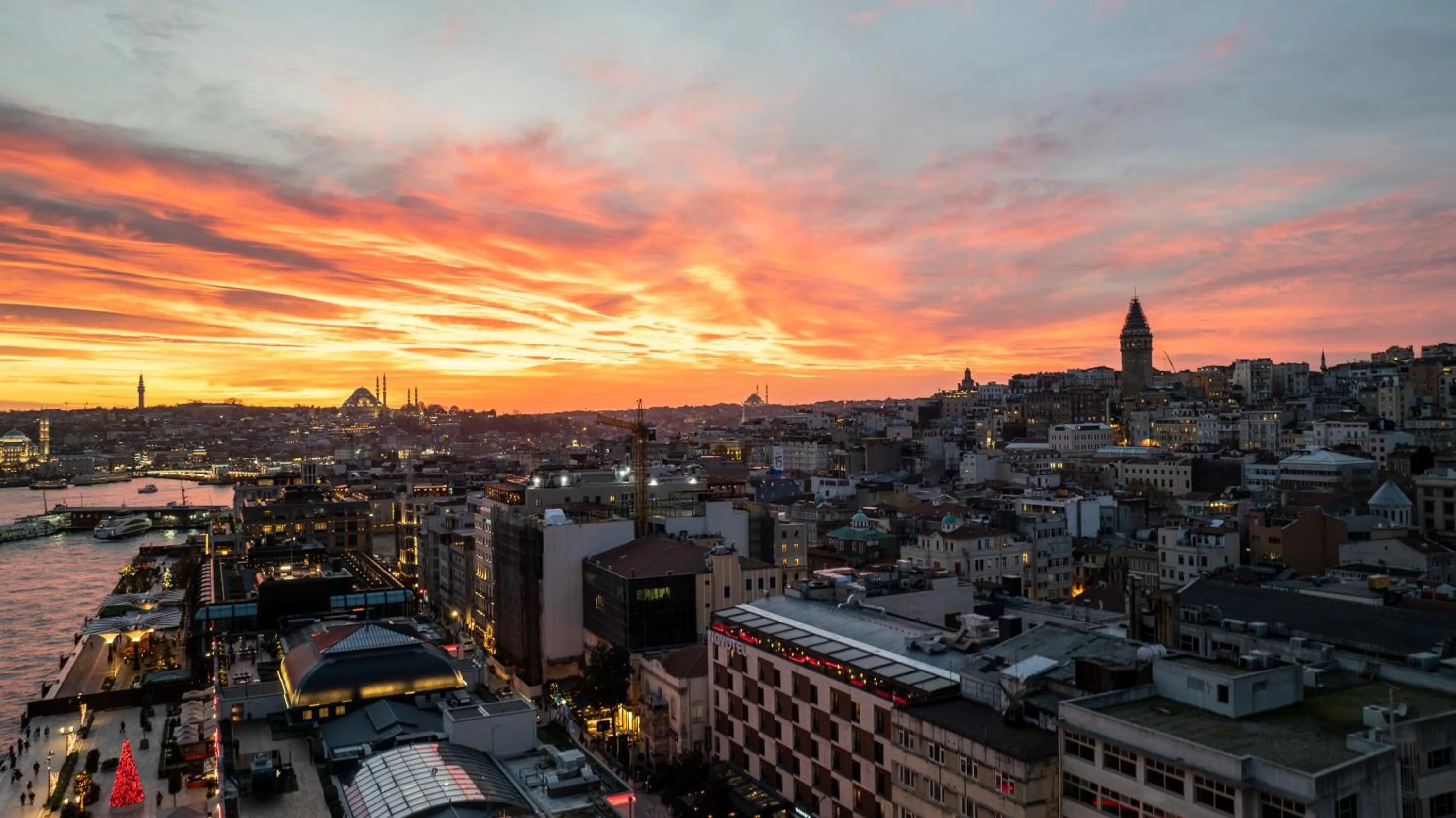 Sunset in Dream Inn Karaköy Bosphorus