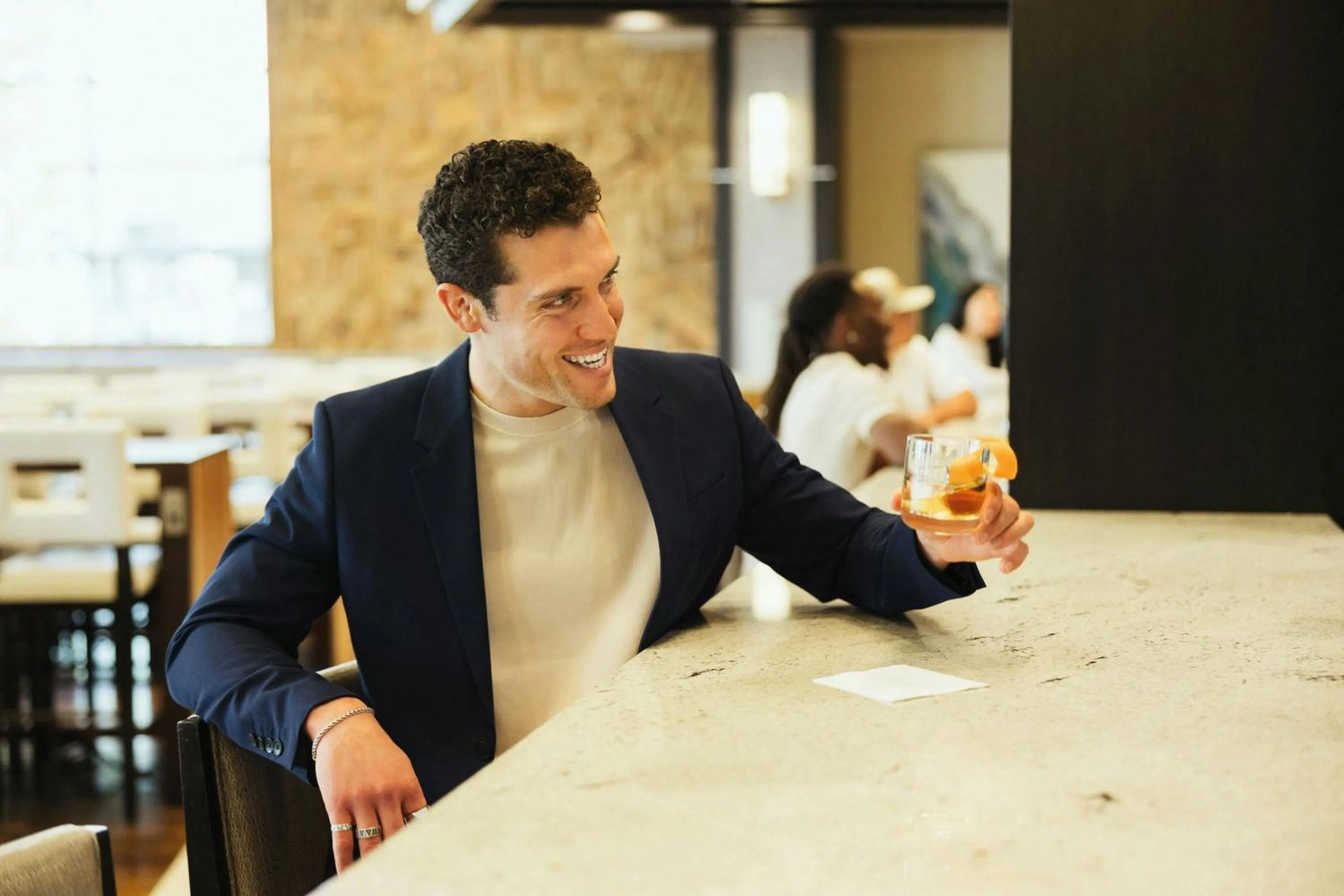 Restaurant/places to eat in Seattle Marriott Bellevue