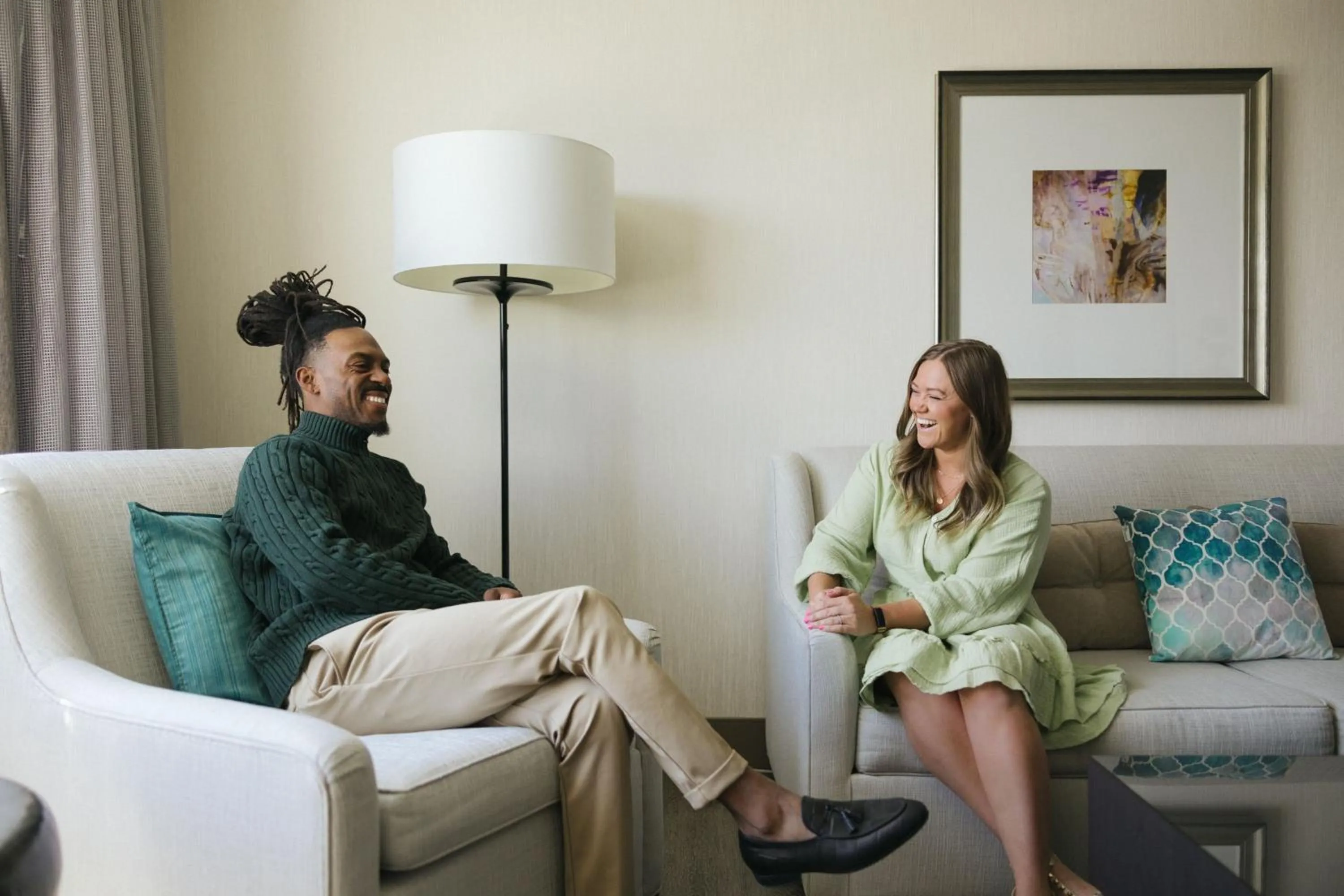 Photo of the whole room in Seattle Marriott Bellevue