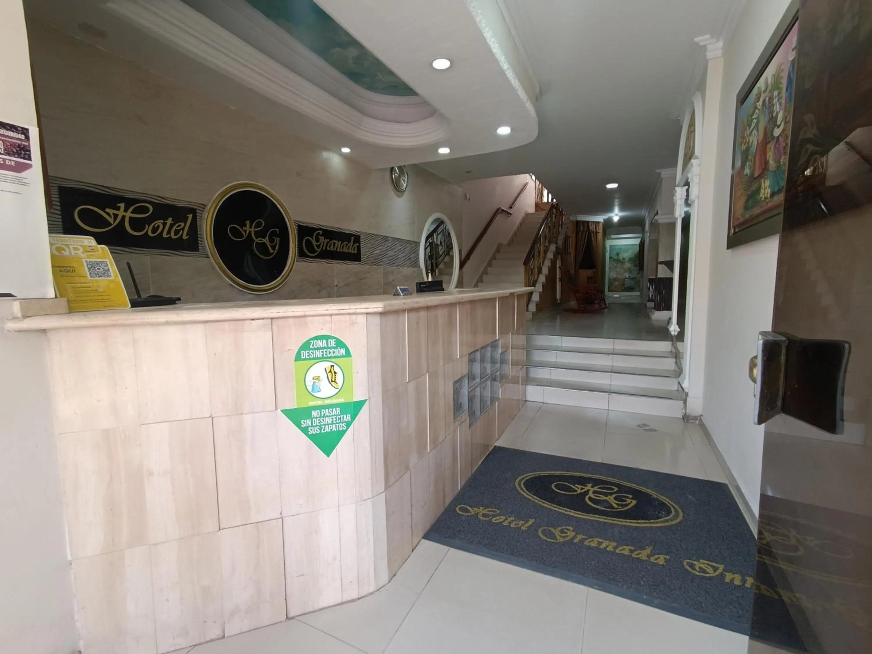 Lobby or reception in Hotel Granada Inn