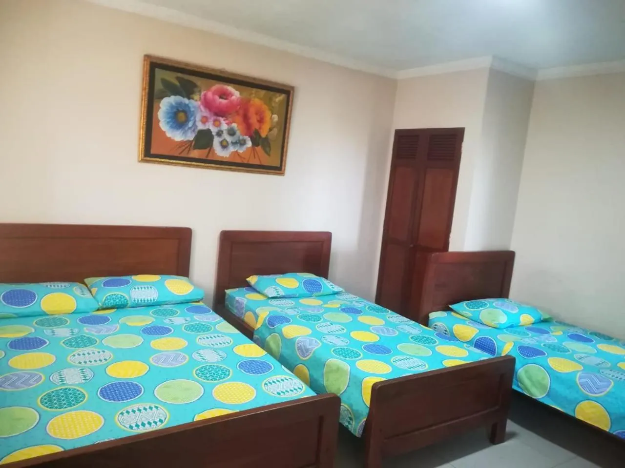 Photo of the whole room, Bed in Hotel Granada Inn