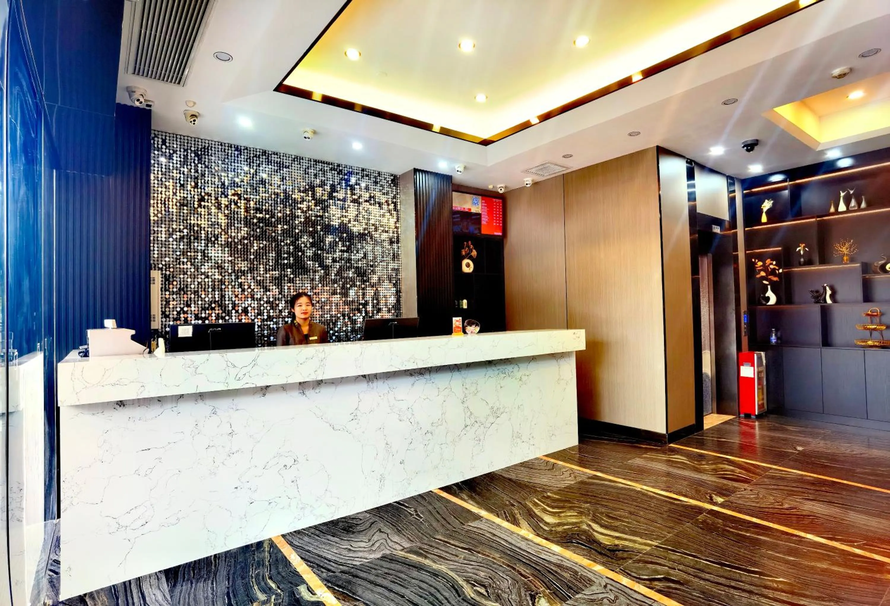 Lobby or reception in Paco Hotel Tianhe Coach Terminal Metro Satation Guangzhou-Free Shuttle Bus for Canton Fair