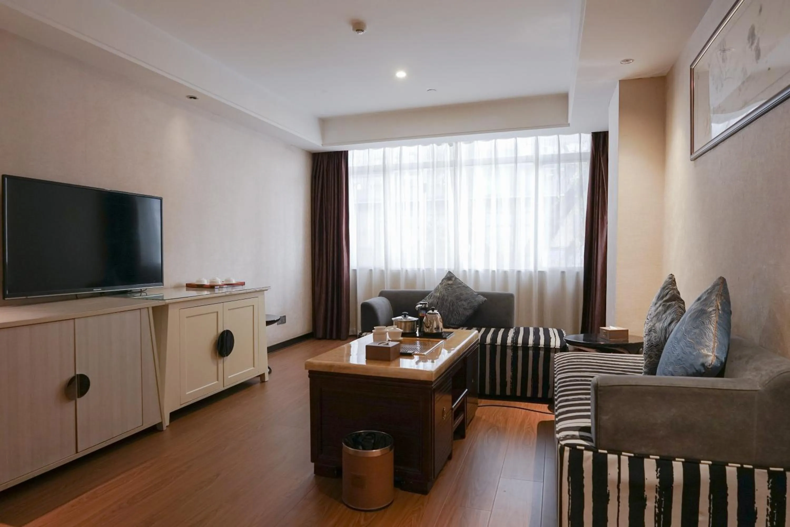 Living room in Paco Hotel Tianhe Coach Terminal Metro Satation Guangzhou-Free Shuttle Bus for Canton Fair