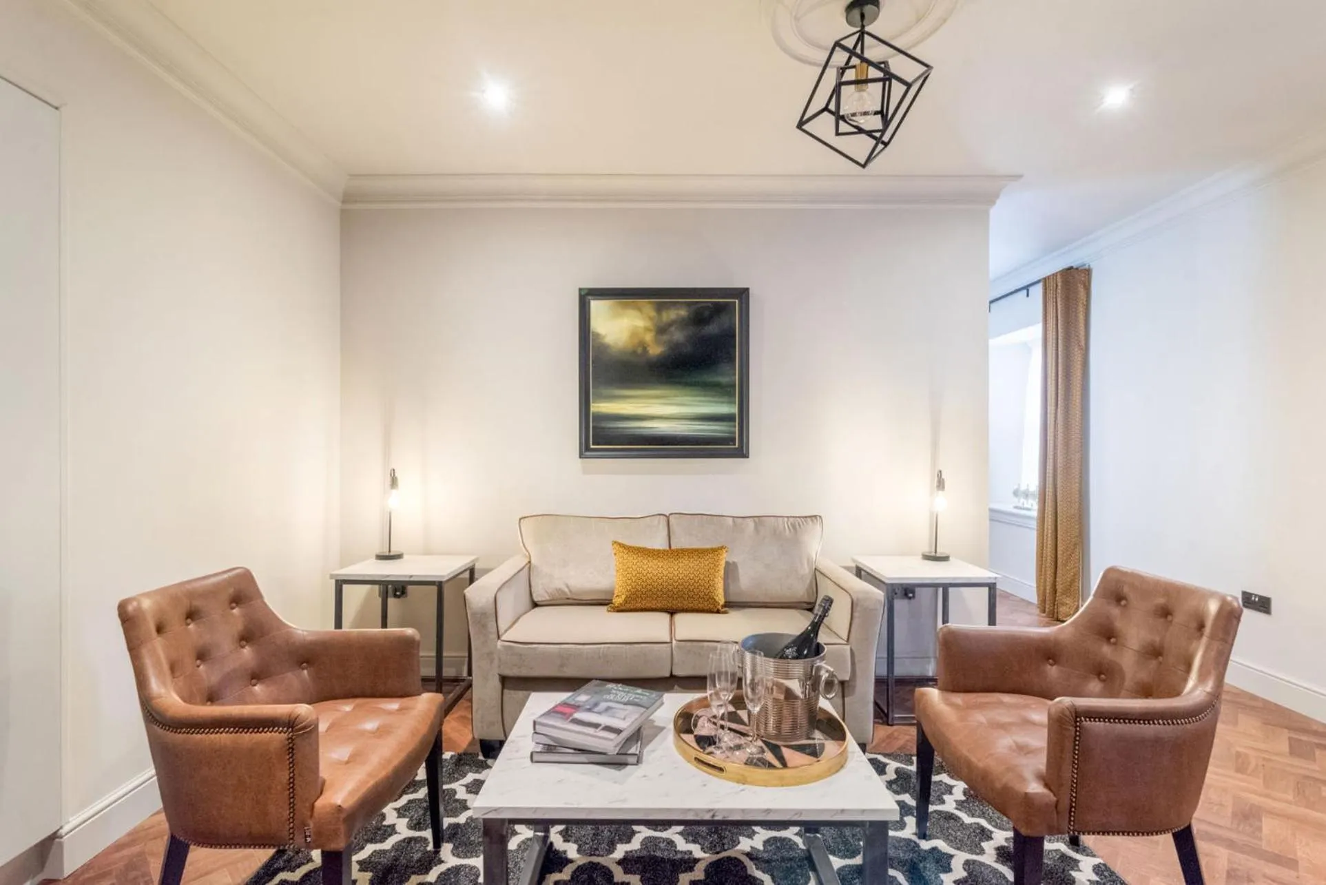 King Street Aparthotel