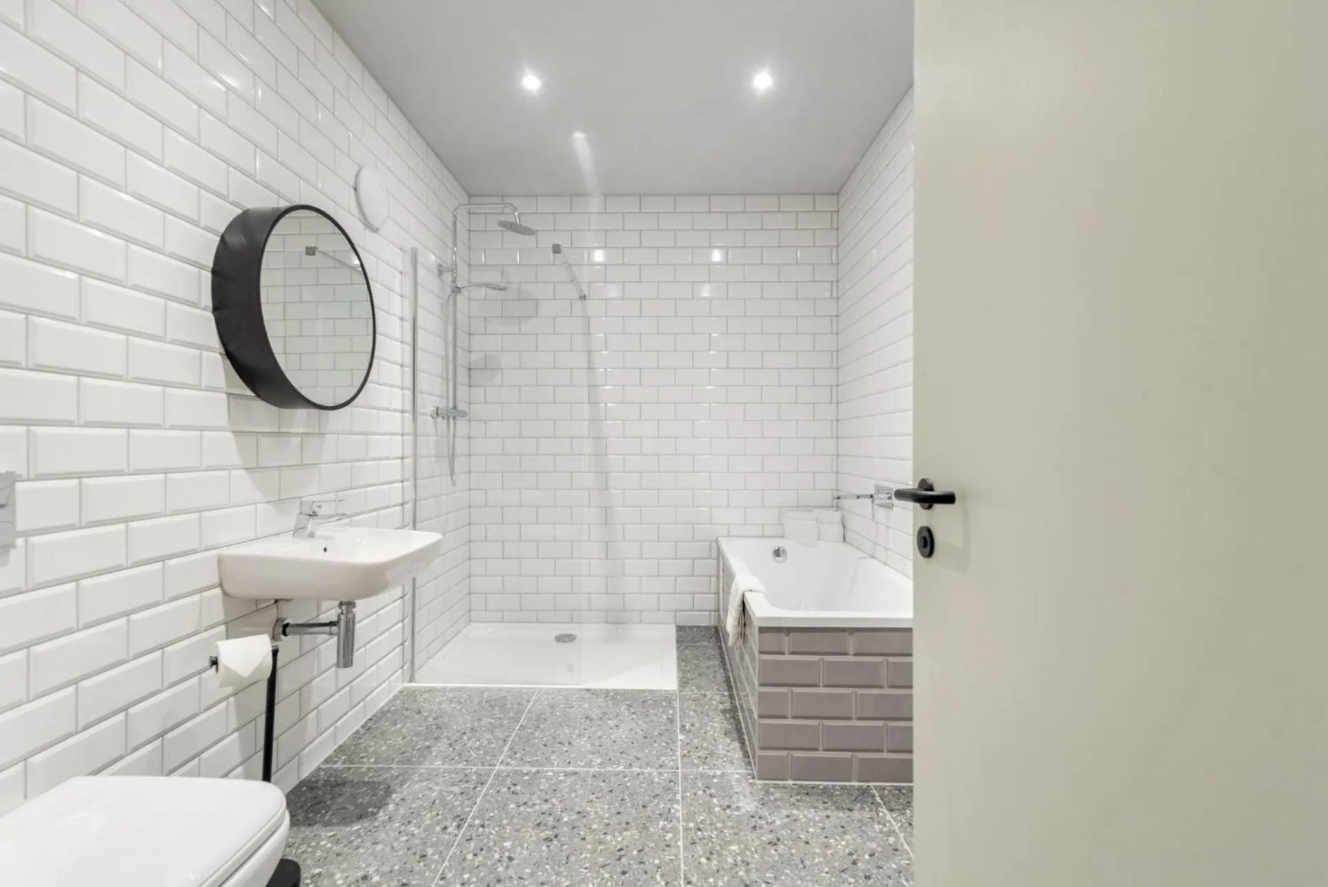 King Street Aparthotel