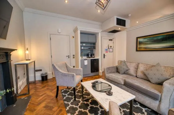 King Street Aparthotel