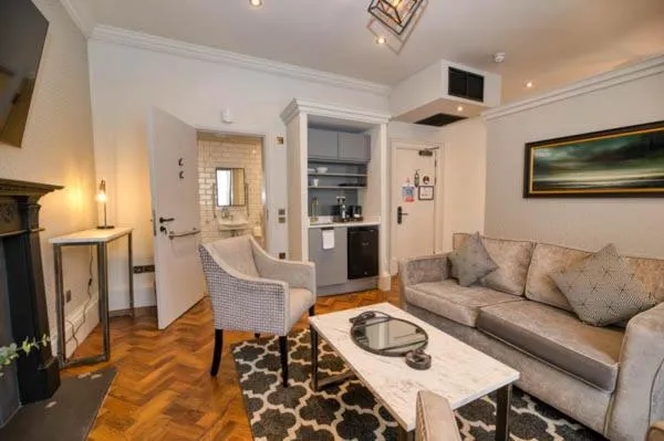 King Street Aparthotel