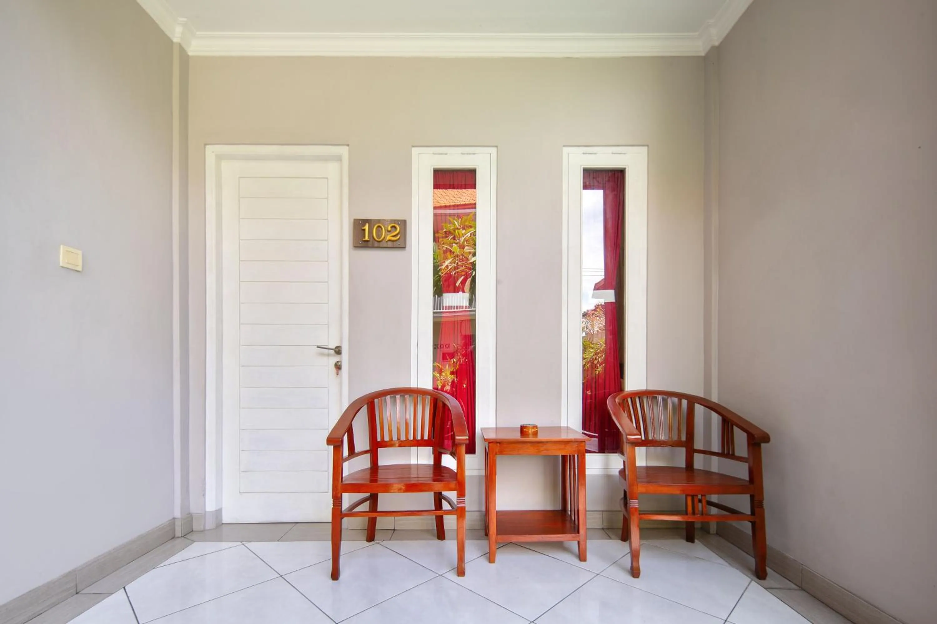 Balcony/Terrace in Angkul Angkul Beach Inn Kuta by Kamara