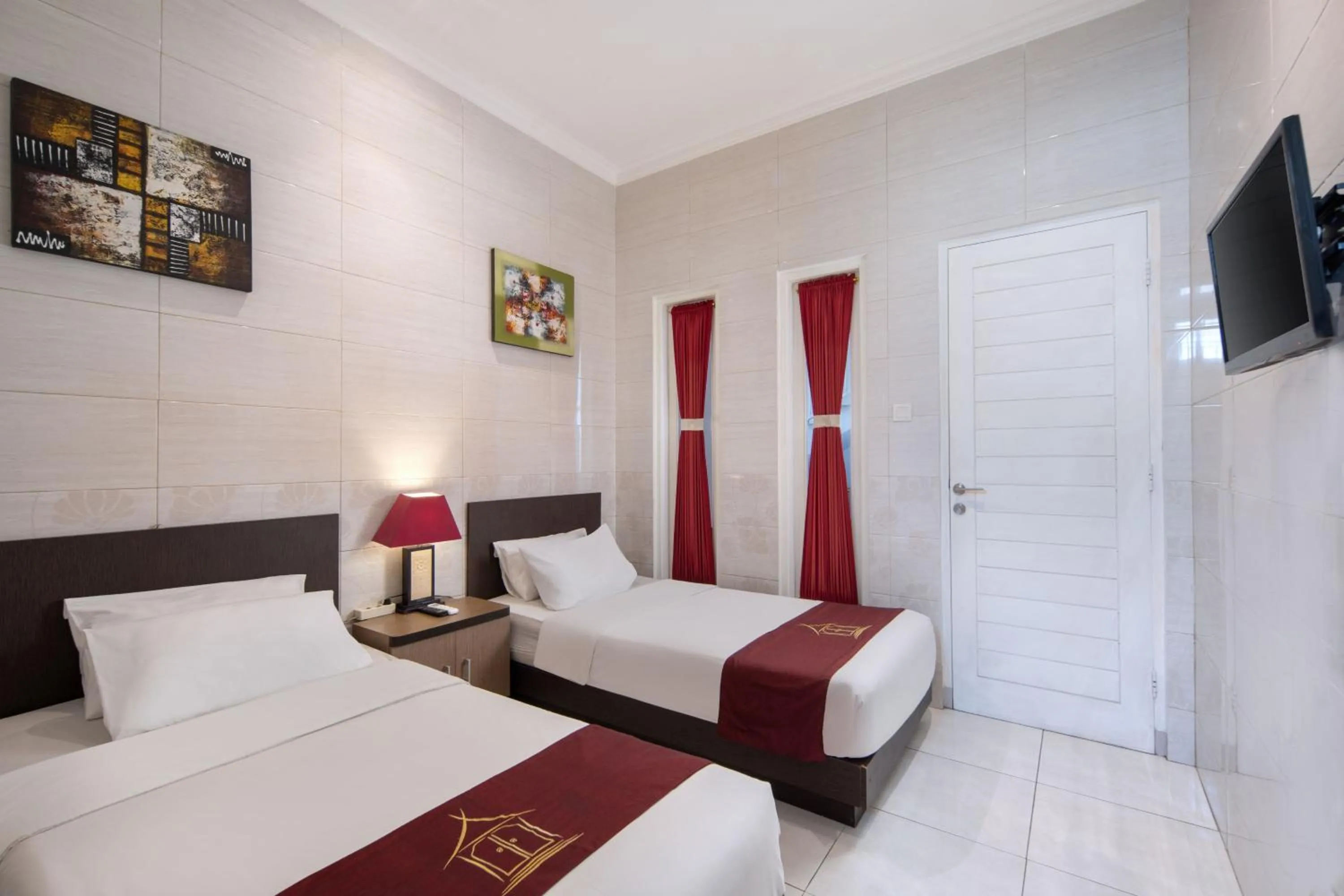 Bedroom, Bed in Angkul Angkul Beach Inn Kuta by Kamara